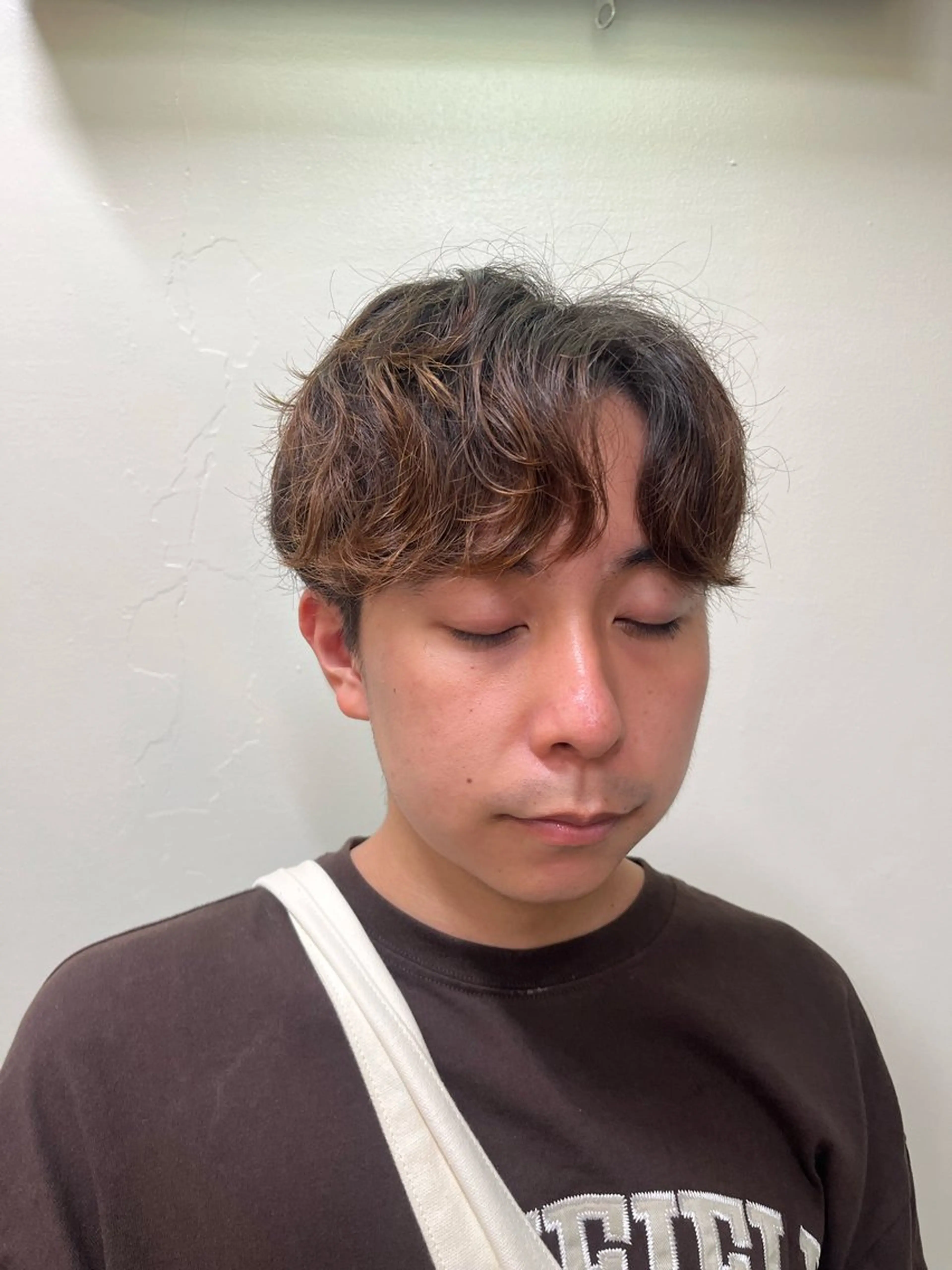 ショート パーマ メンズ メンズパーマ カット パーマ 韓国風メンズ/毛流れ ヘアなら須田龍世のヘアスタイル