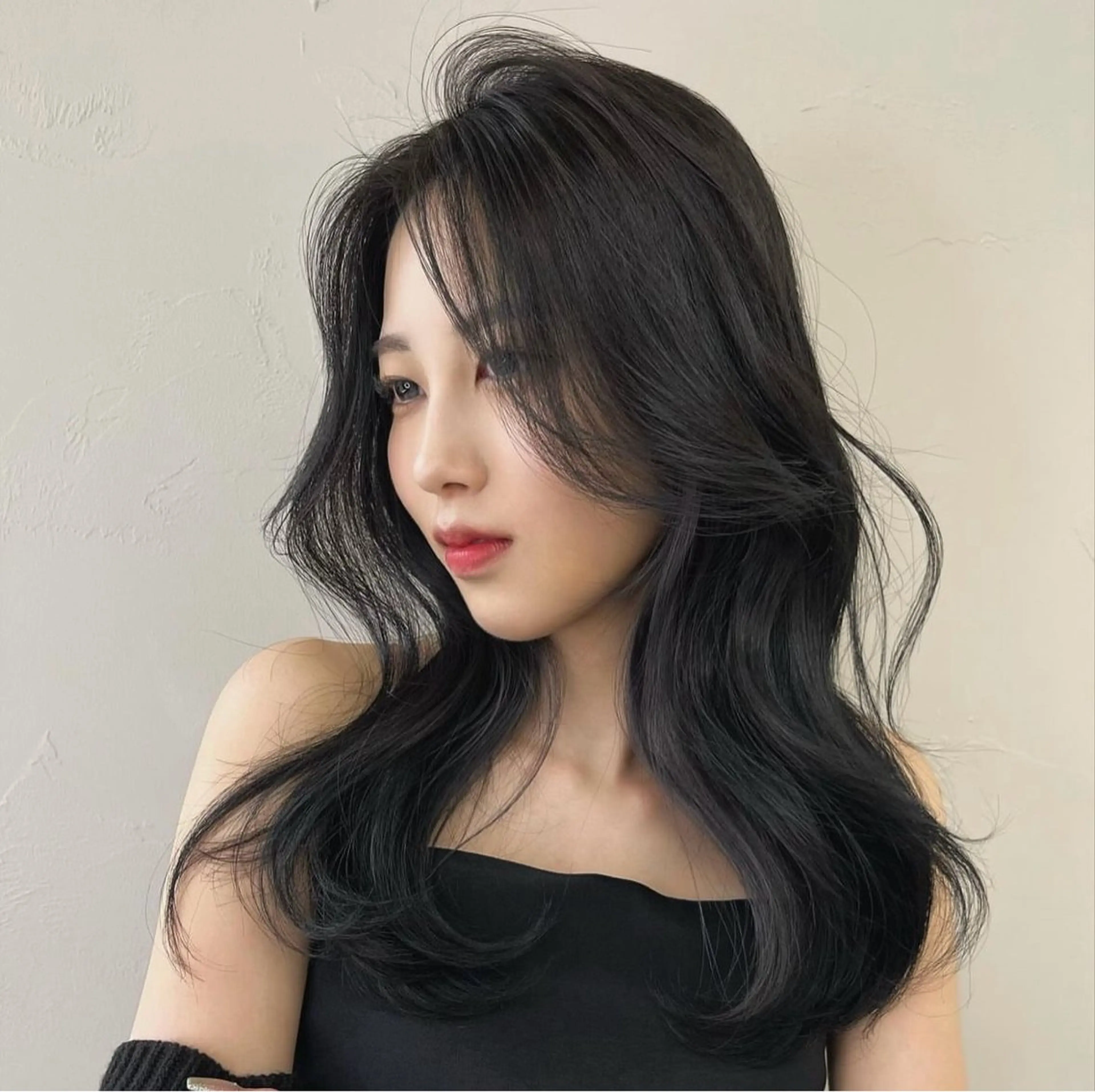 ロング カラー カット ヘアカラー トリートメント 韓国/レイヤー/ 透明感🩶ひかる🩶のヘアスタイル