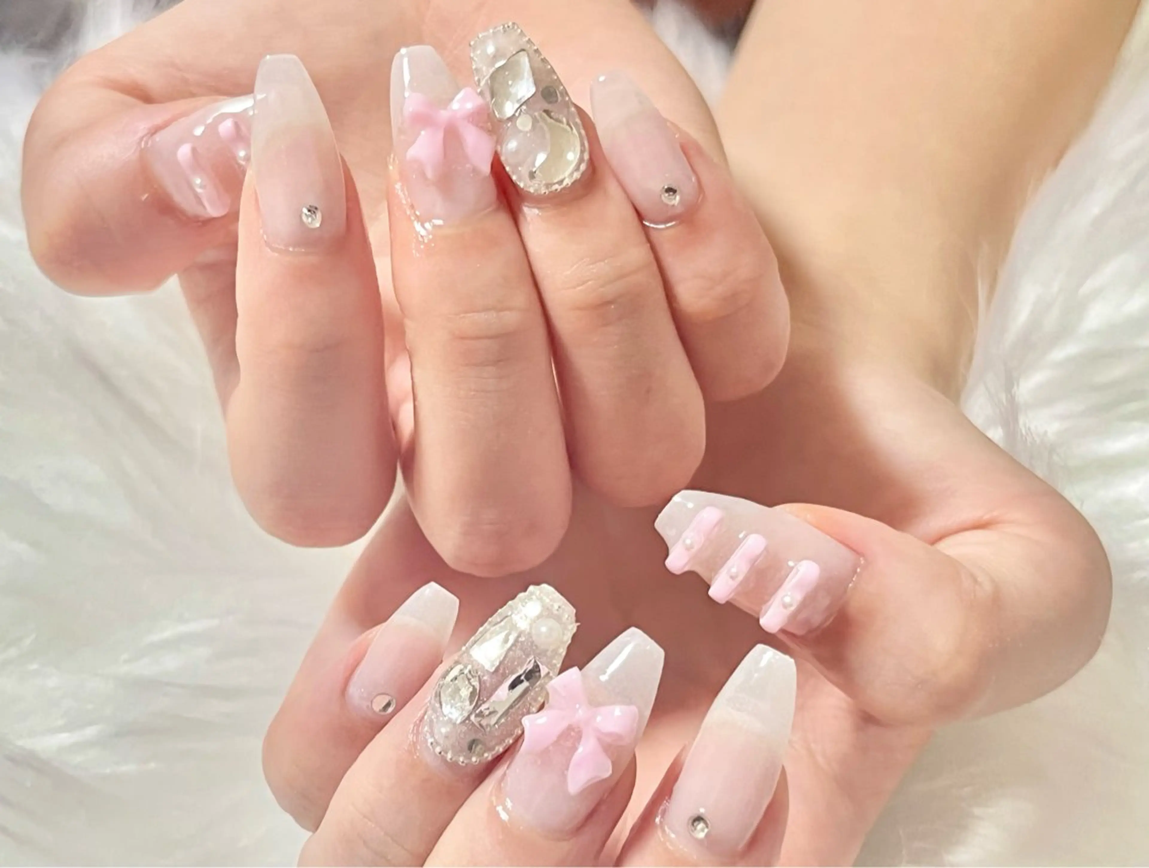 ネイル hohomi .のネイルデザイン