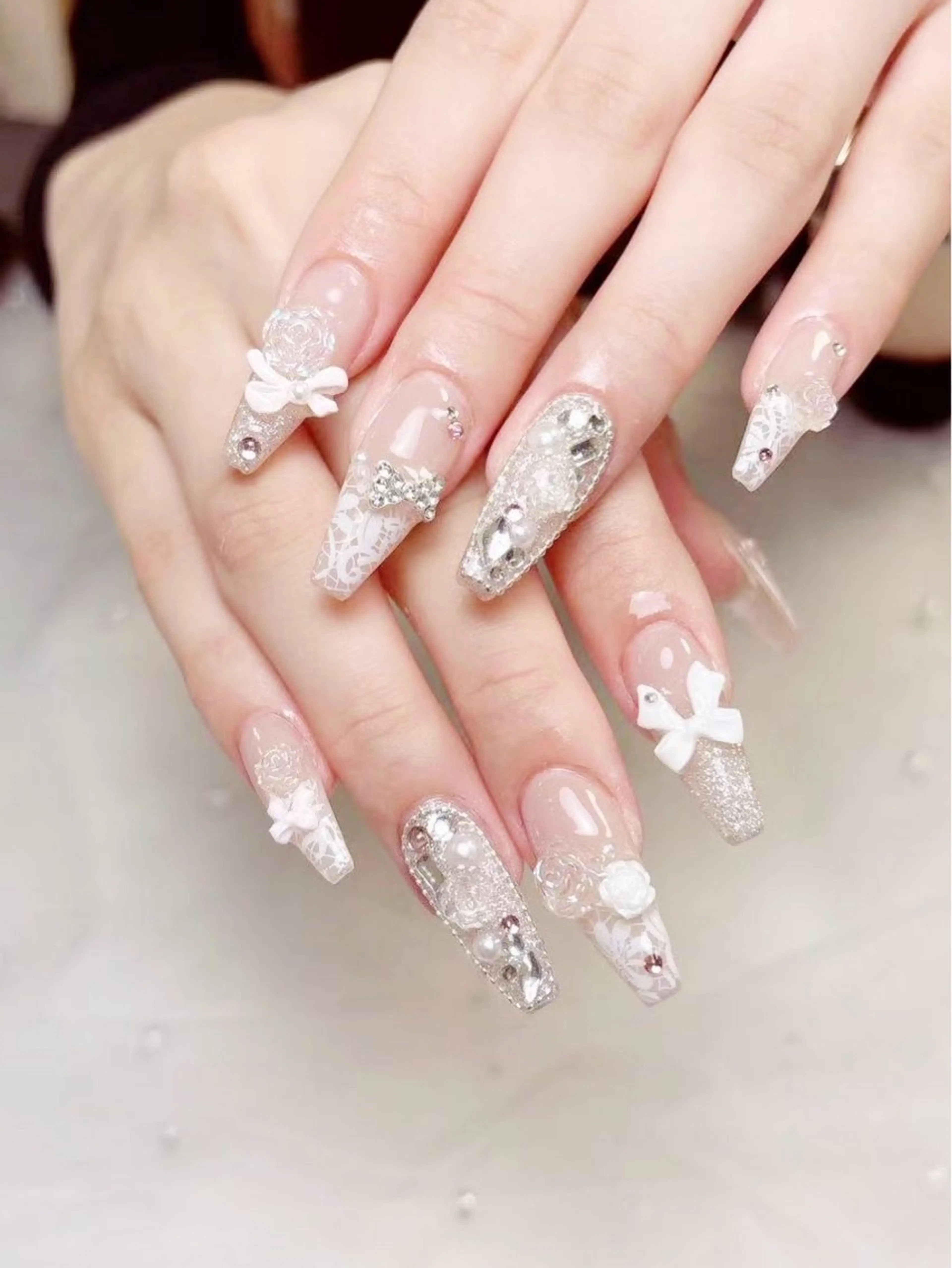 ネイル ハンドネイル ネイルサロン lotusのネイルデザイン