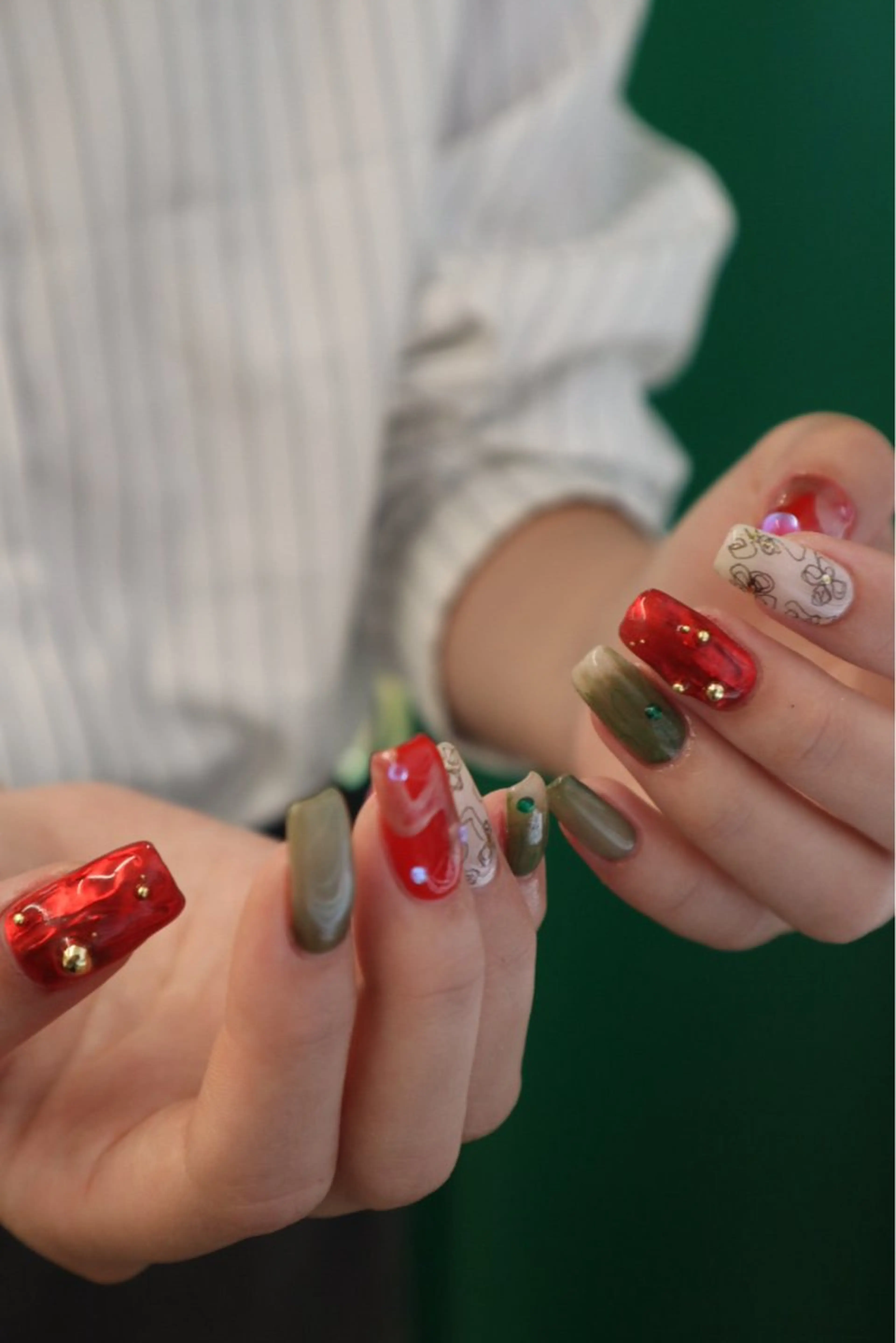 ネイル ハンドネイル chika ／ nailのネイルデザイン