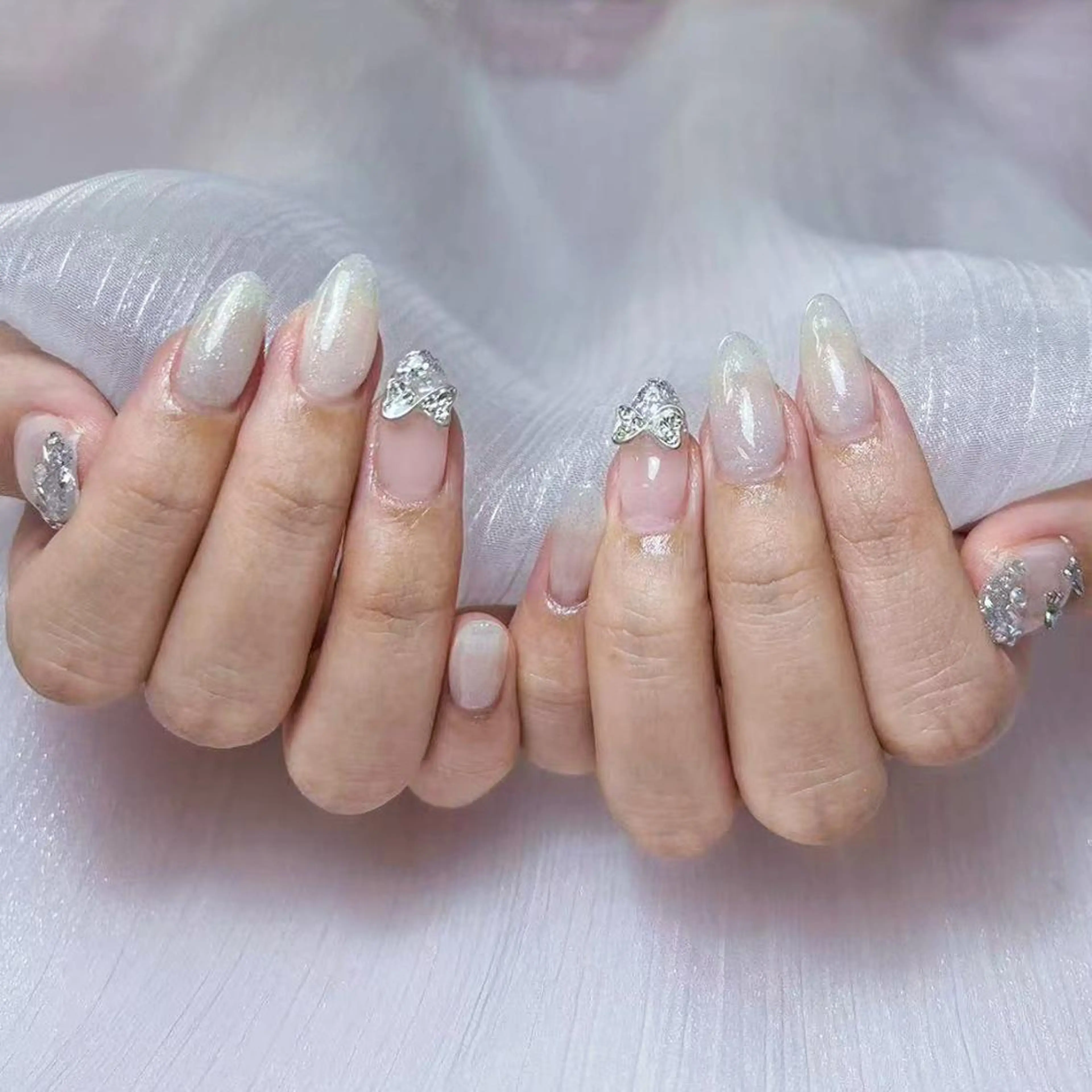 ネイル アートネイル オーロラネイル ガーリー キラキラネイル 韓国ネイル ハンドネイル diamond ♥のネイルデザイン