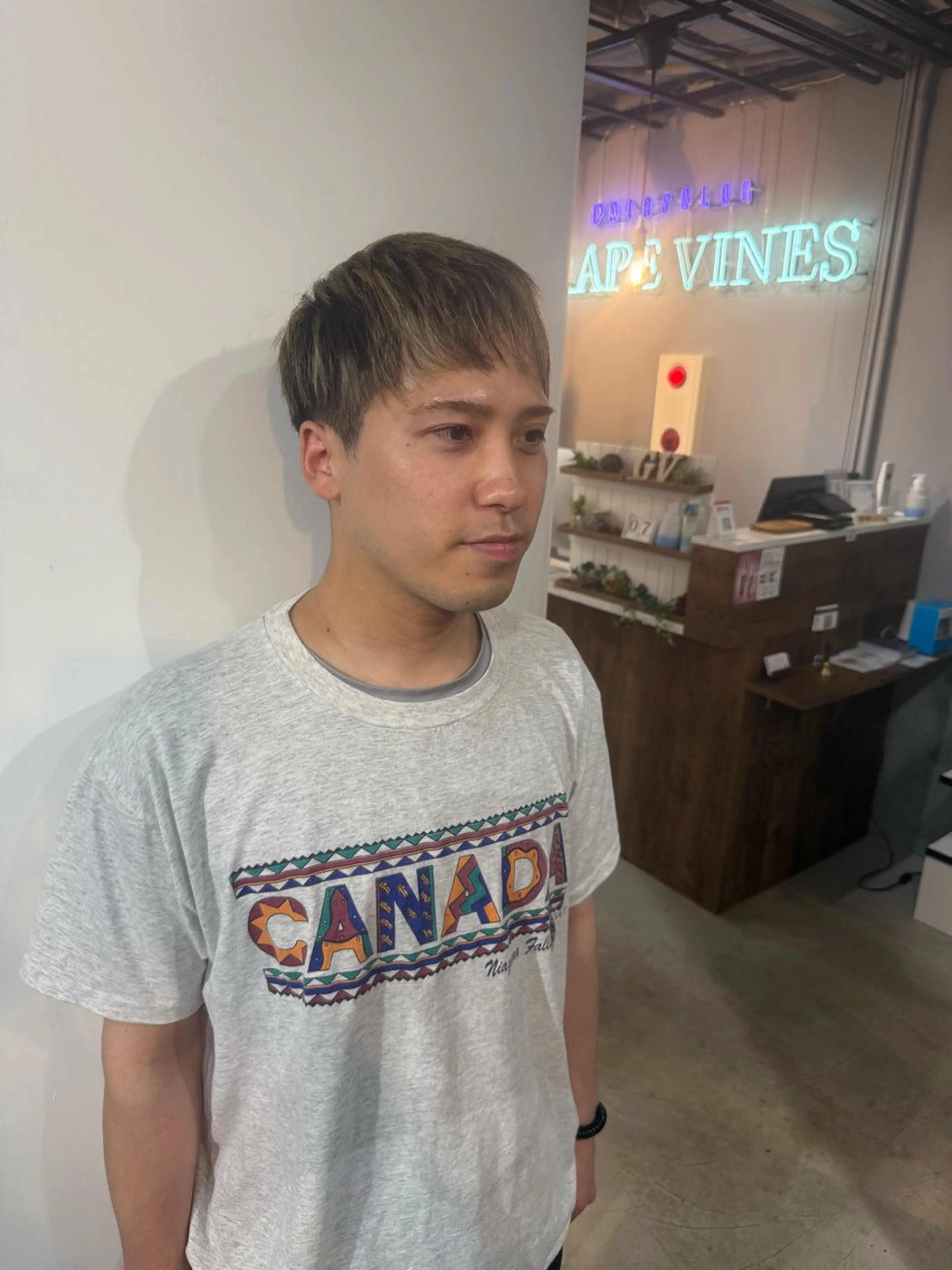 カラー ベージュカラー メッシュ 篠田 舞のヘアスタイル