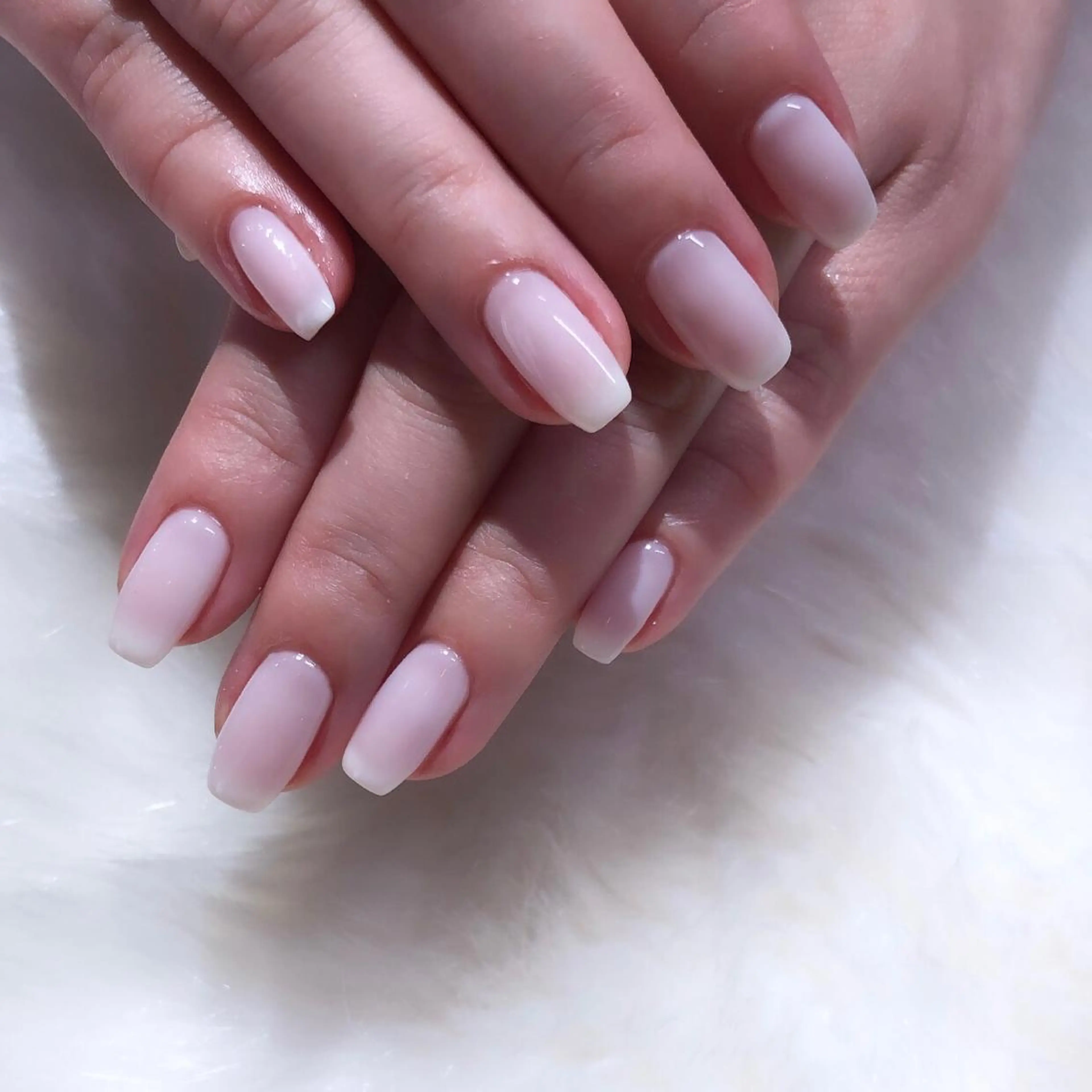 ネイル ハンドネイル フットネイル ハンドケア Nes.Nail所属・Miyagi Asamiのネイルデザイン