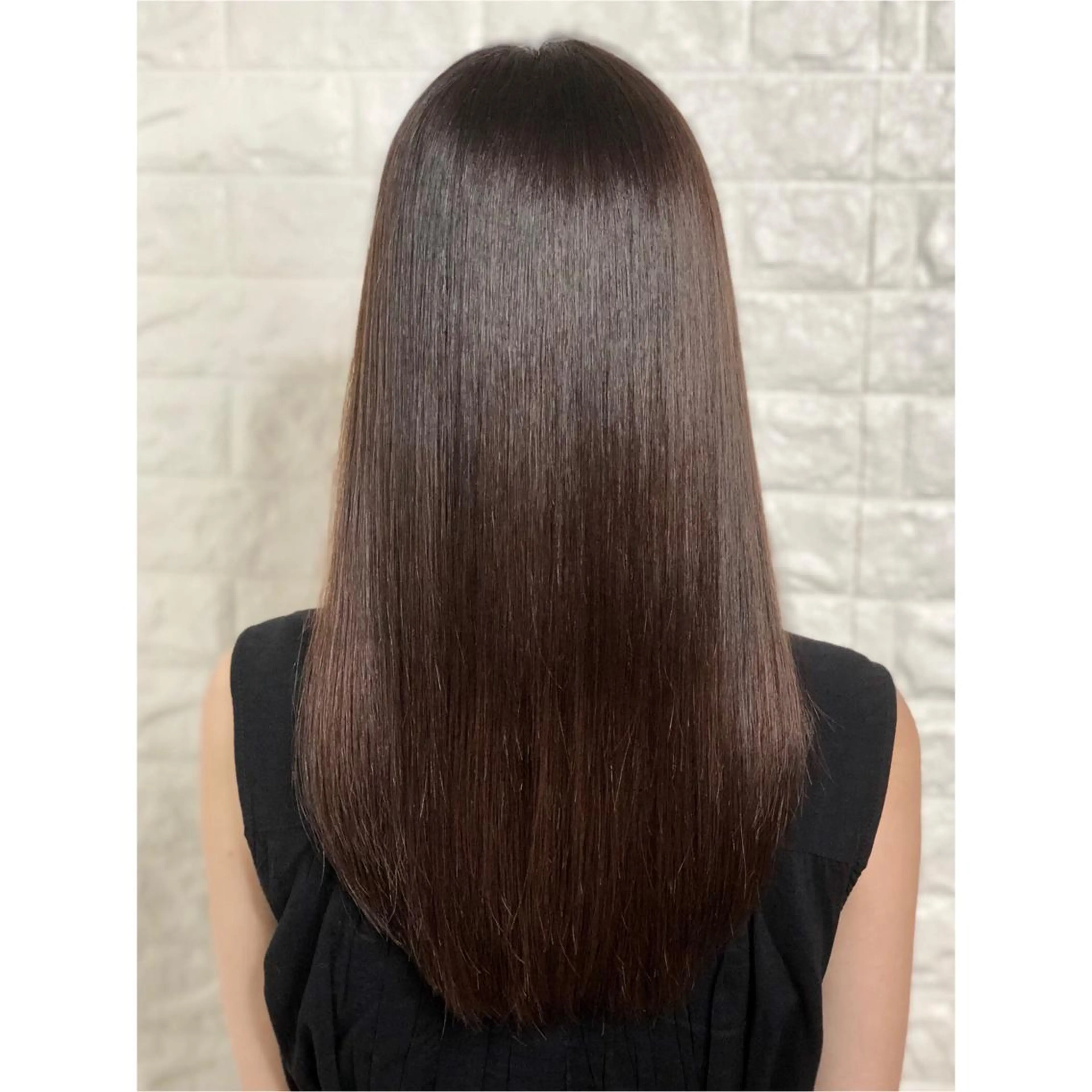 セミロング カラー ブラウンカラー ナチュラルブラウン 髪質改善 KIZU 髪質改善 オカルト怪談のヘアスタイル