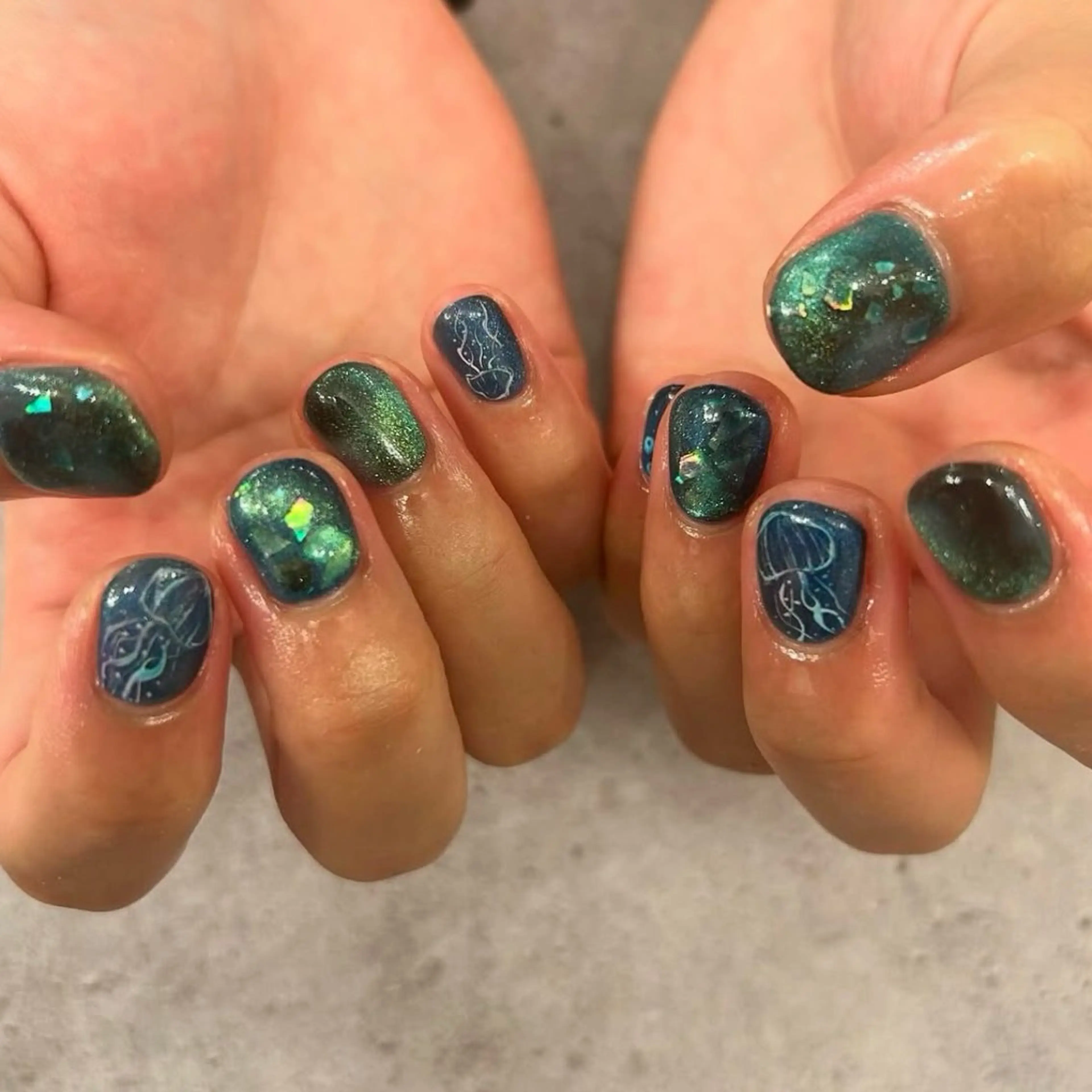 ネイル FlyingSeep 🐑kaho💟🌈のネイルデザイン