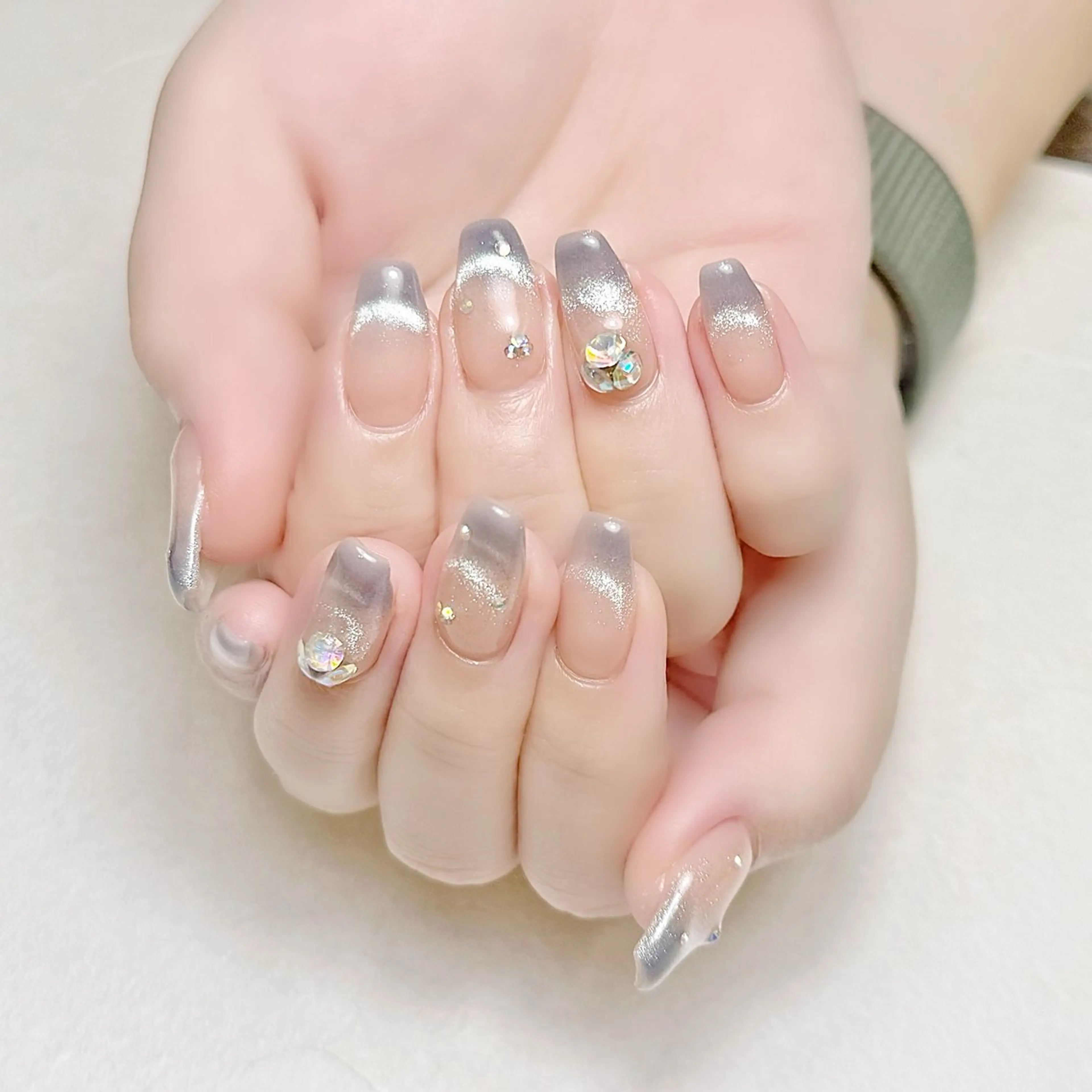 ネイル フレンチネイル グラデーション マグネットネイル 夏ネイル rouse nail RISATOのネイルデザイン