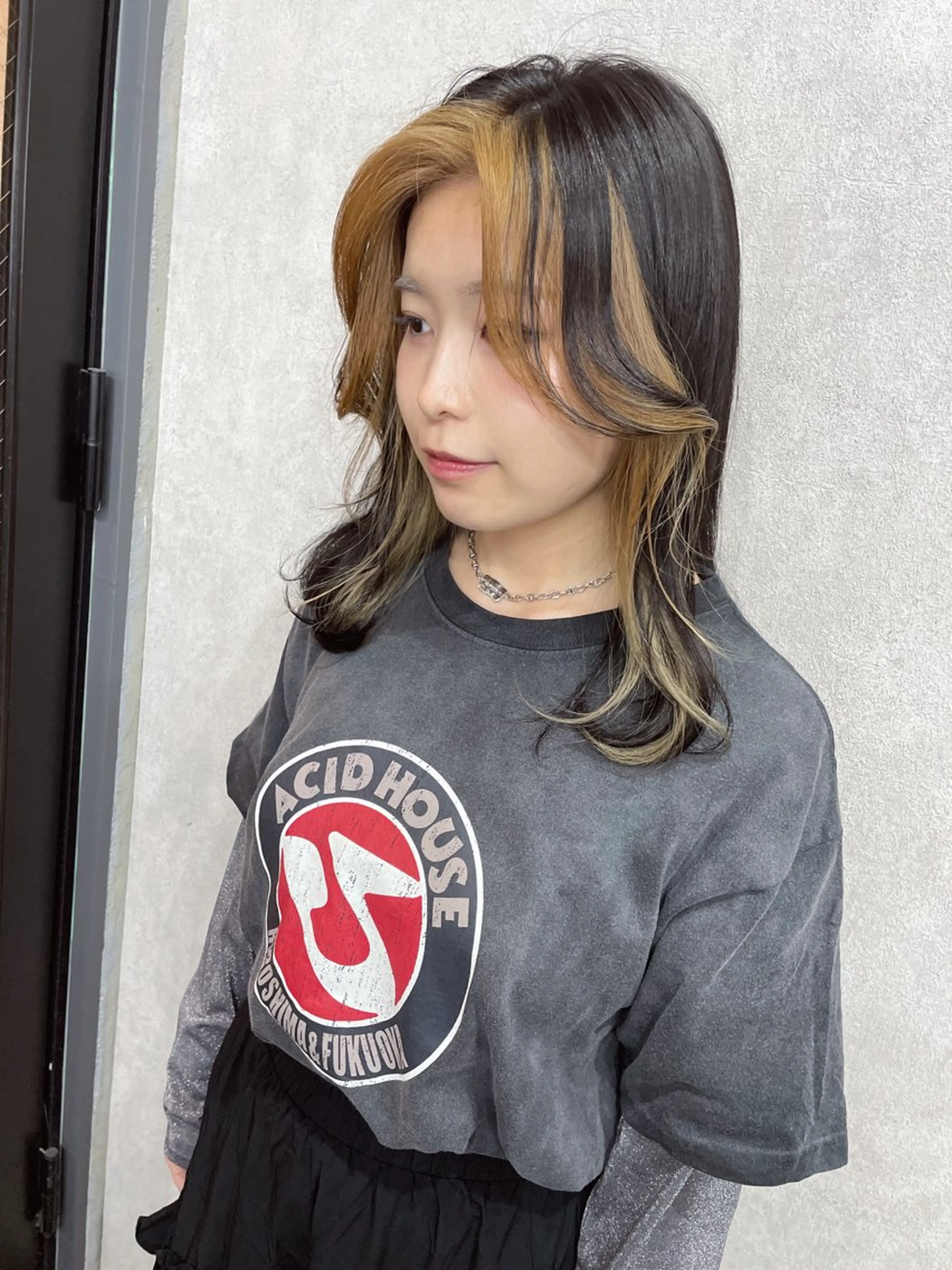 セミロング カラー ミストバング  フェイスフレーミング レイヤーカット AIRI layer cut hairのヘアスタイル