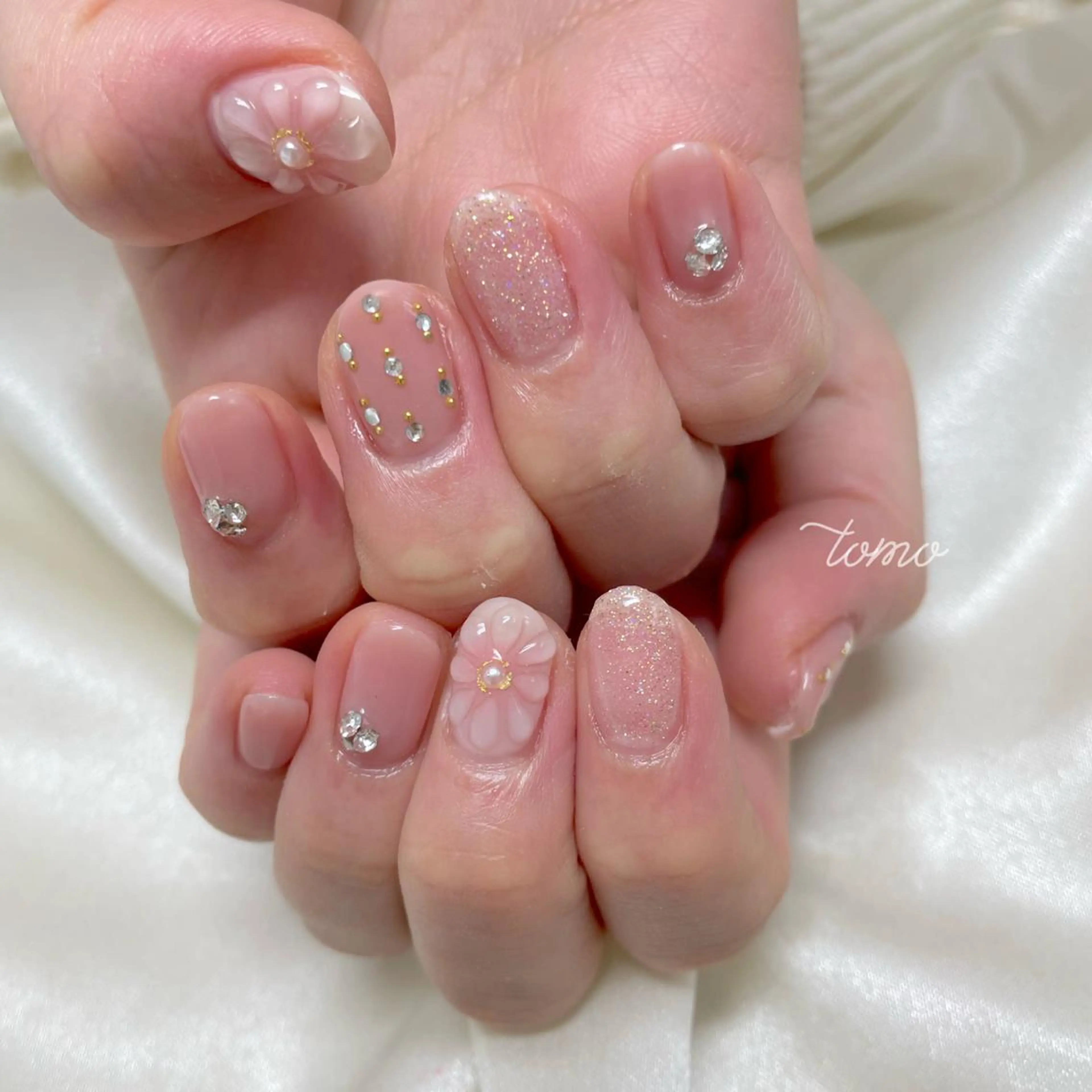 ネイル ハンドネイル nailist TOMOのネイルデザイン