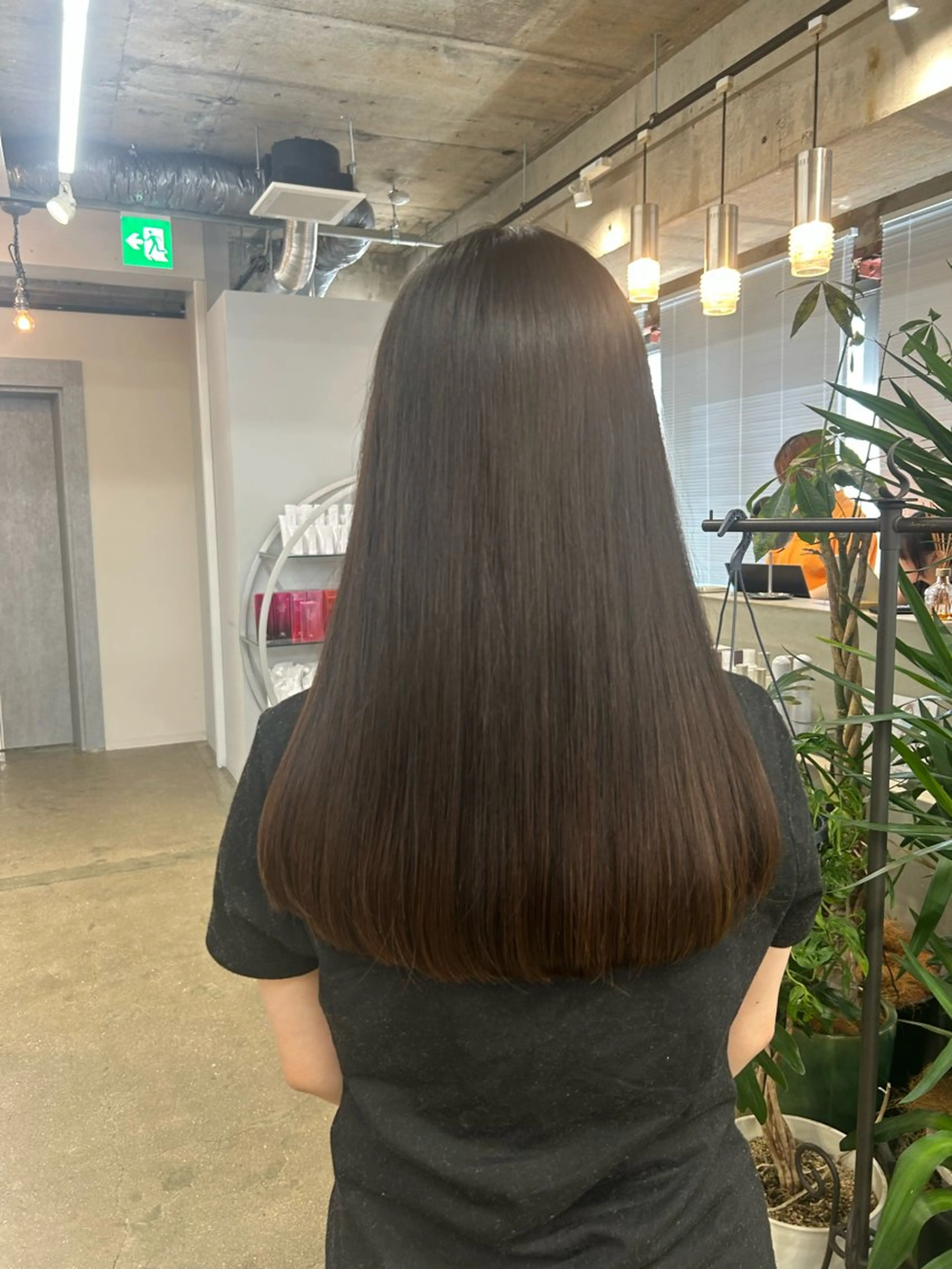 ロング サワムラ ソナタのヘアスタイル