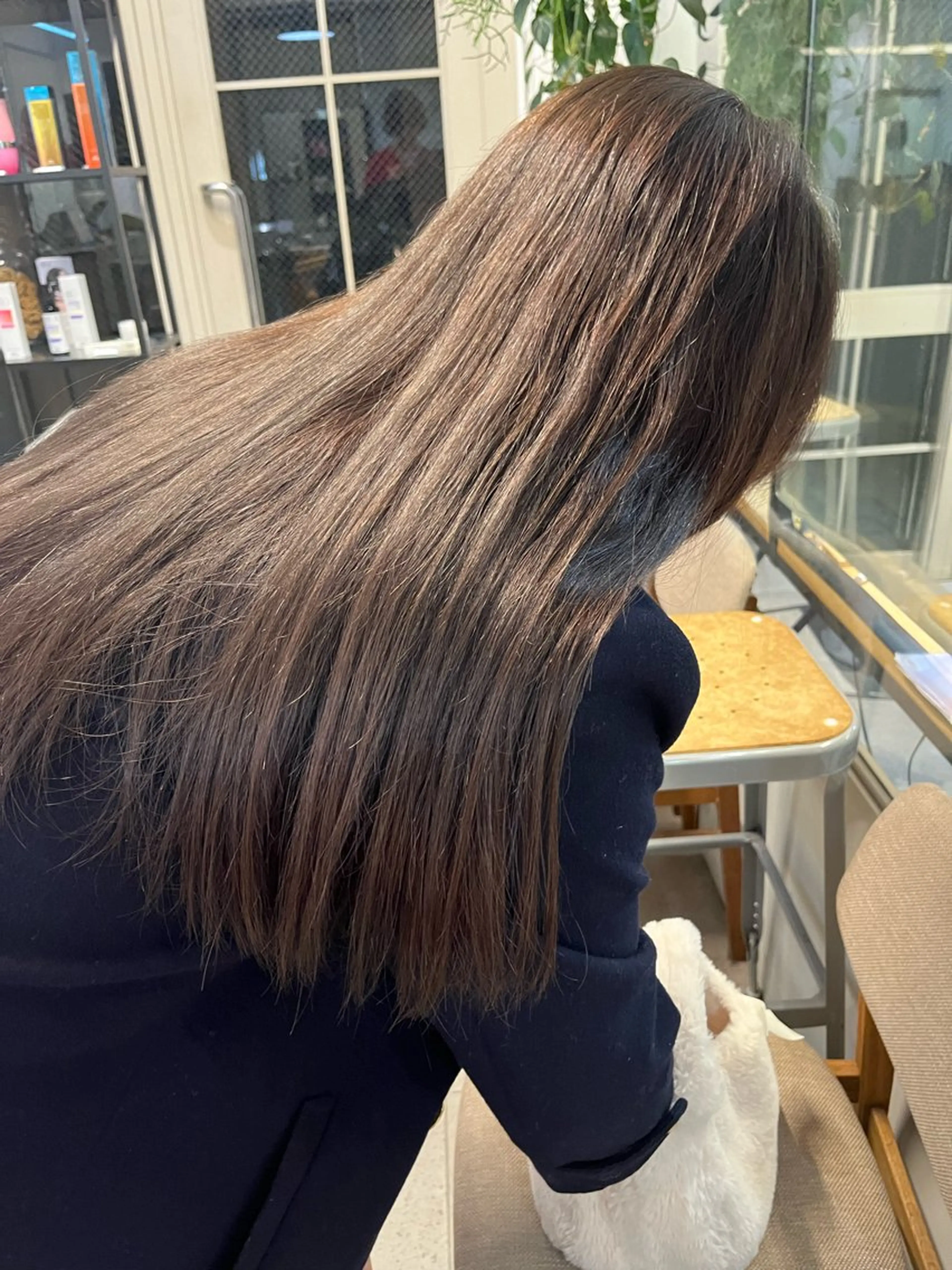 ロング カラー ナチュラルなヘア /ヨシダトモキのヘアスタイル