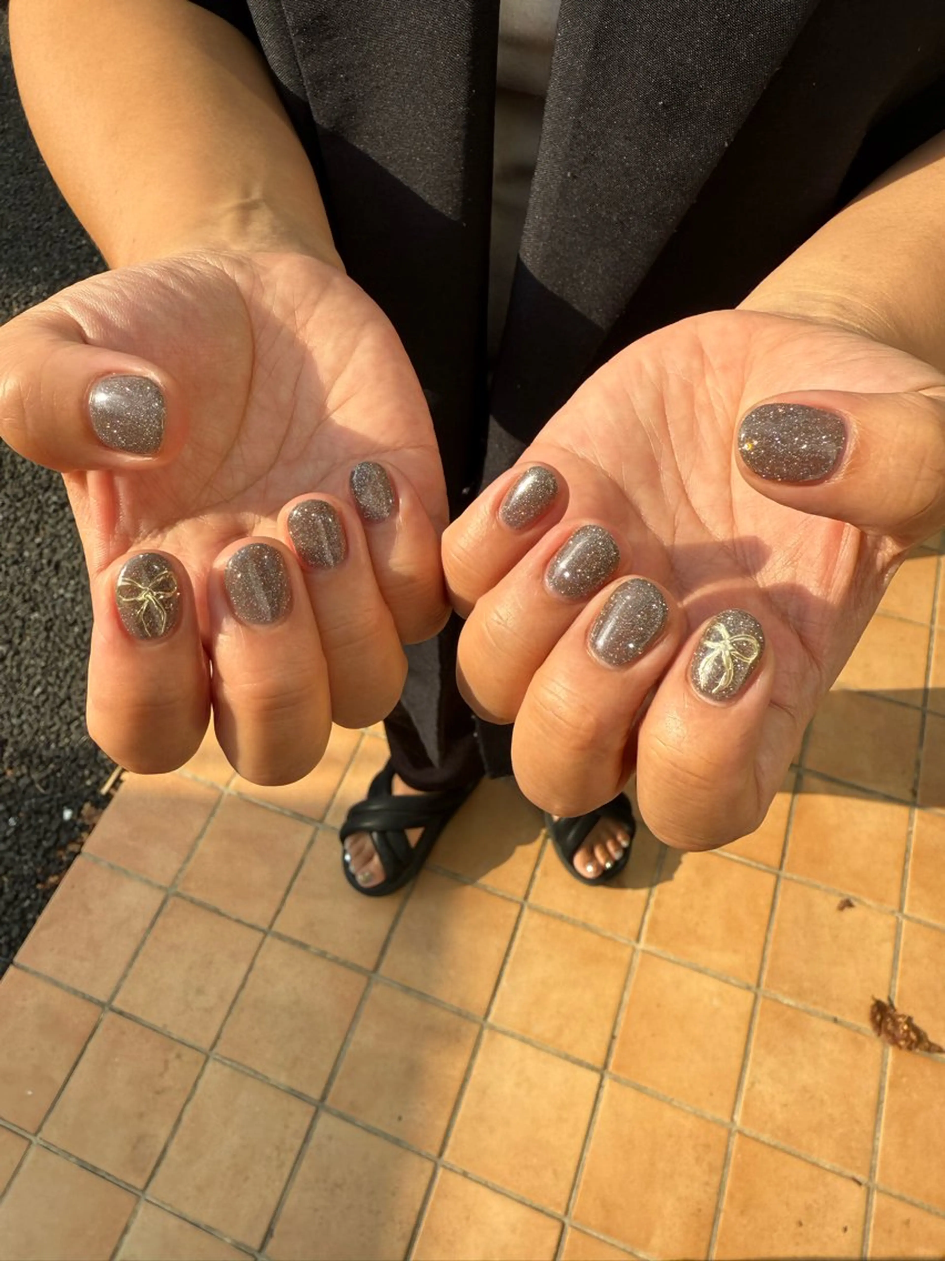 ネイル Re:st(リスト)所属・磯崎 梨乃のネイルデザイン