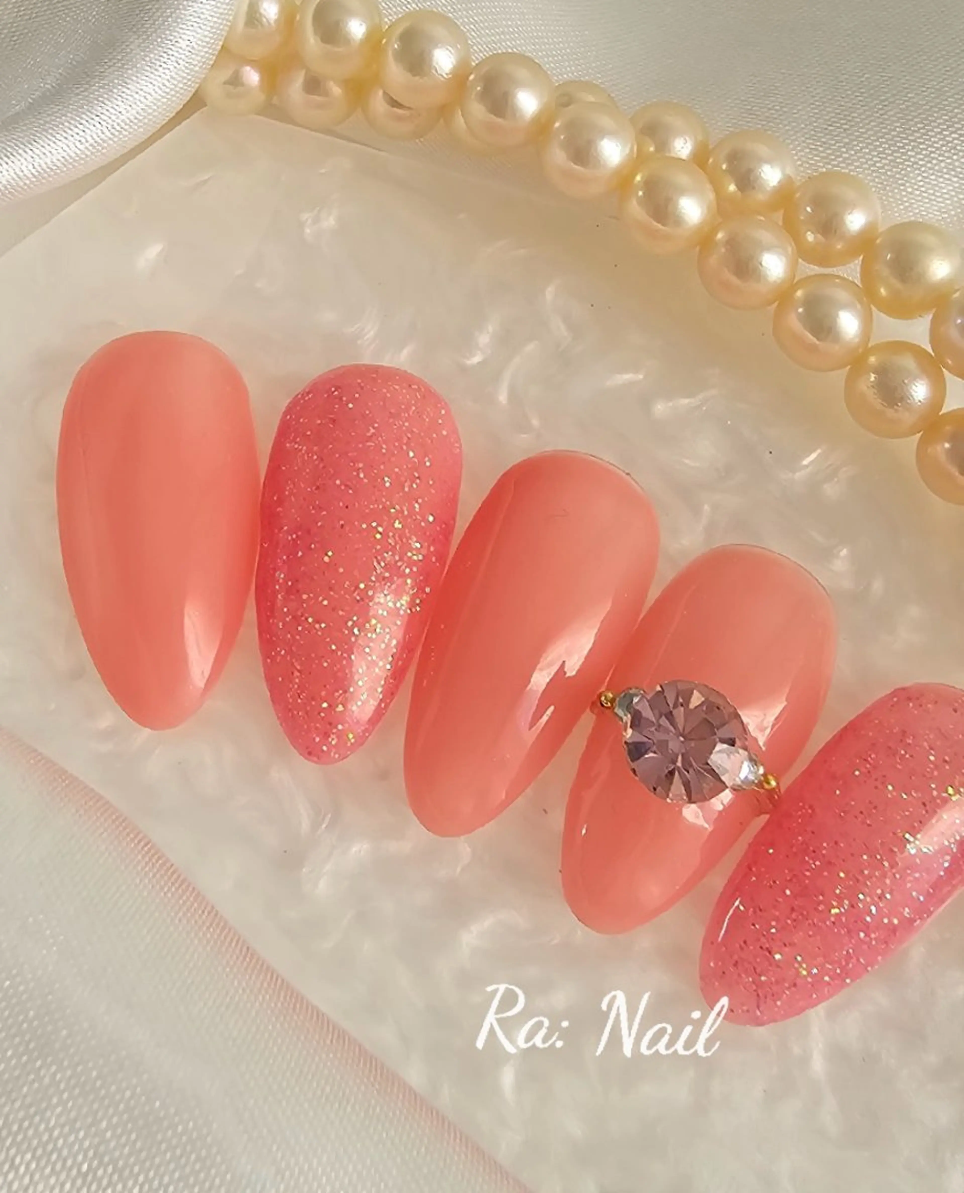 ネイル ジェルネイル ワンカラーネイル ブライダルネイル ハンドネイル Ra: Nail所属・Ra: nail    西新 韓国ネイルのネイルデザイン