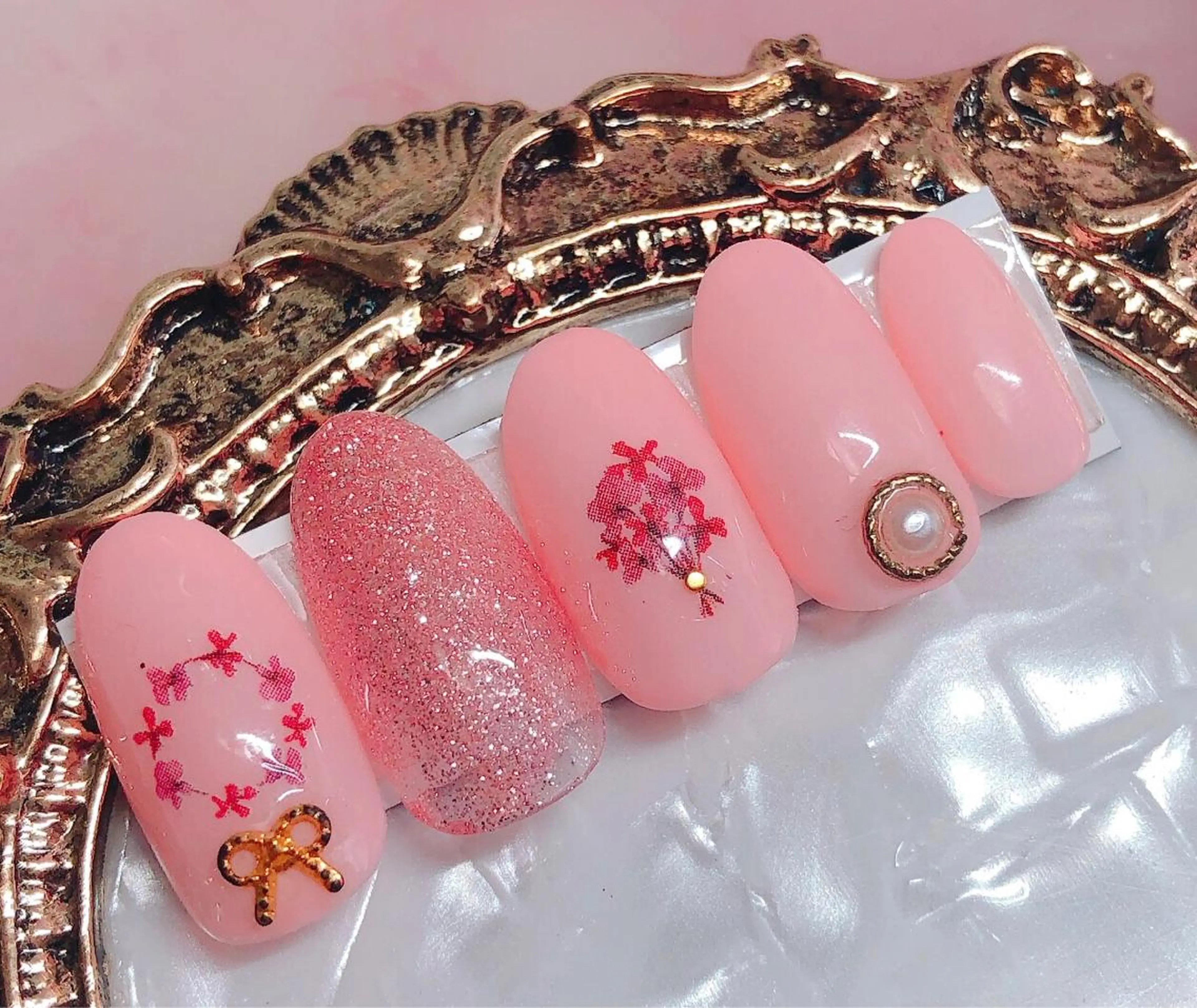 ネイル ハンドネイル CROWN プライベートサロンのネイルデザイン