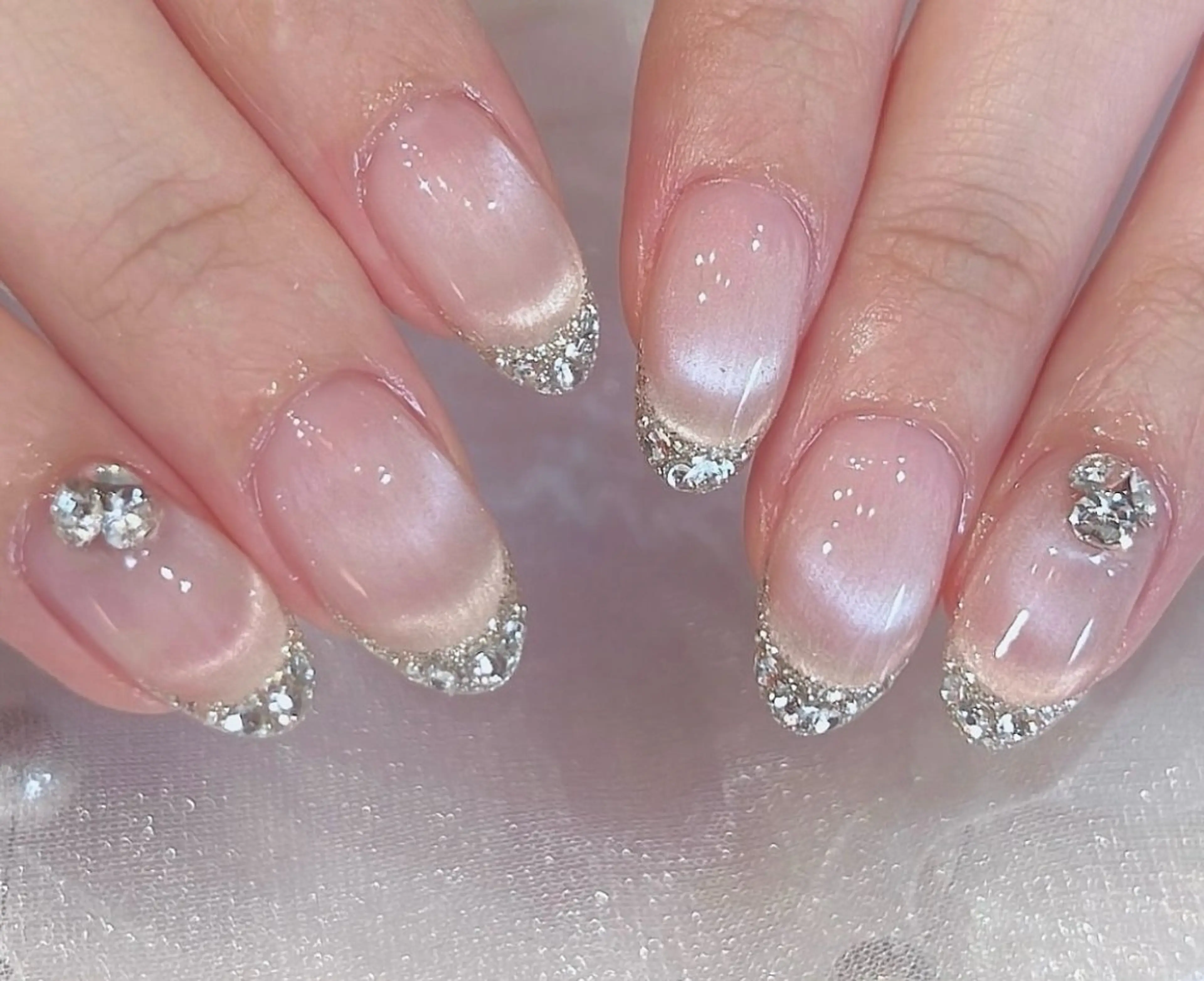 ネイル フレンチネイル マグネットネイル 持ち込み ハンドネイル JISOO ANA.CHUOのネイルデザイン