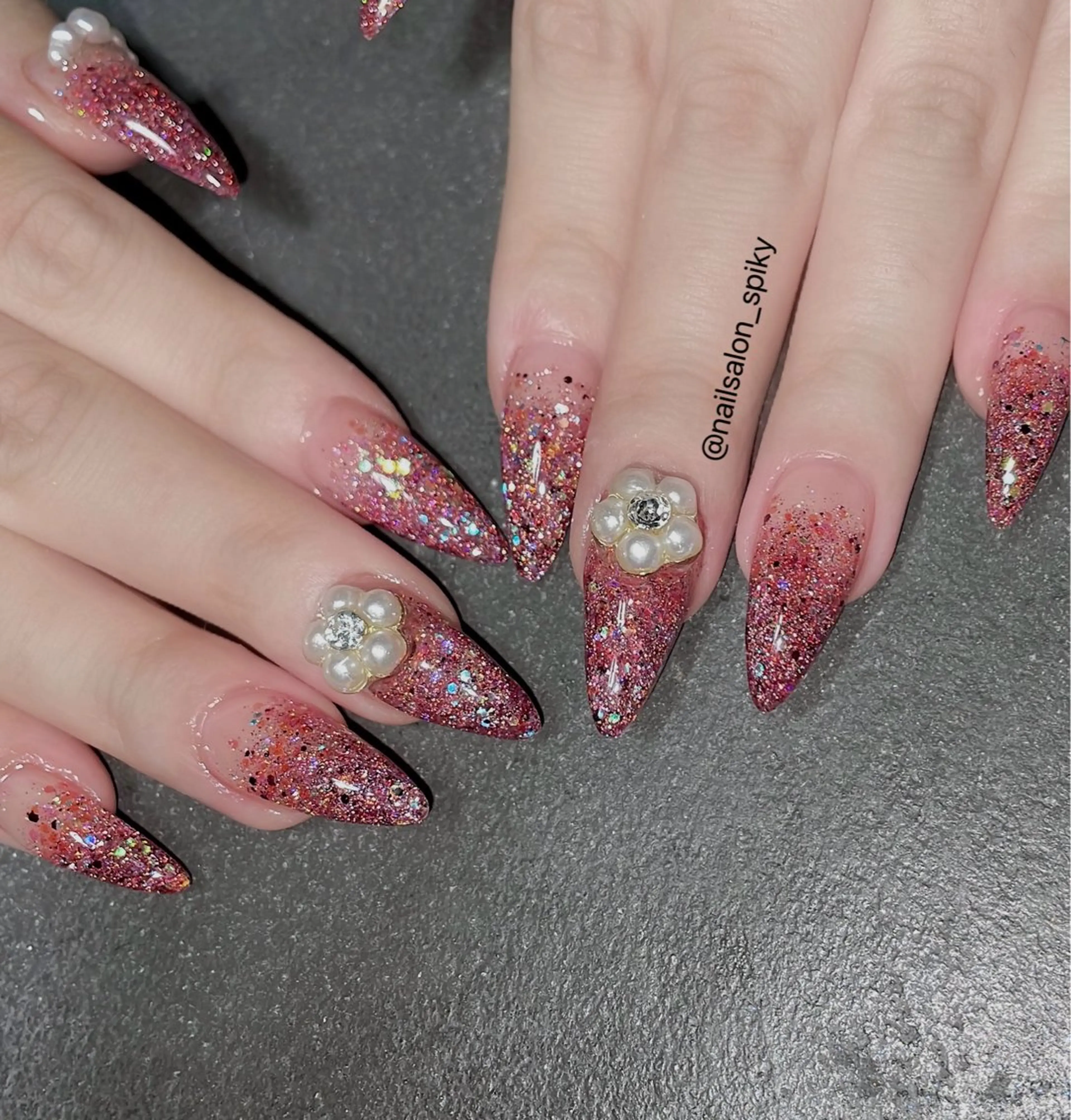 ネイル Spiky とうげ ふうかのネイルデザイン