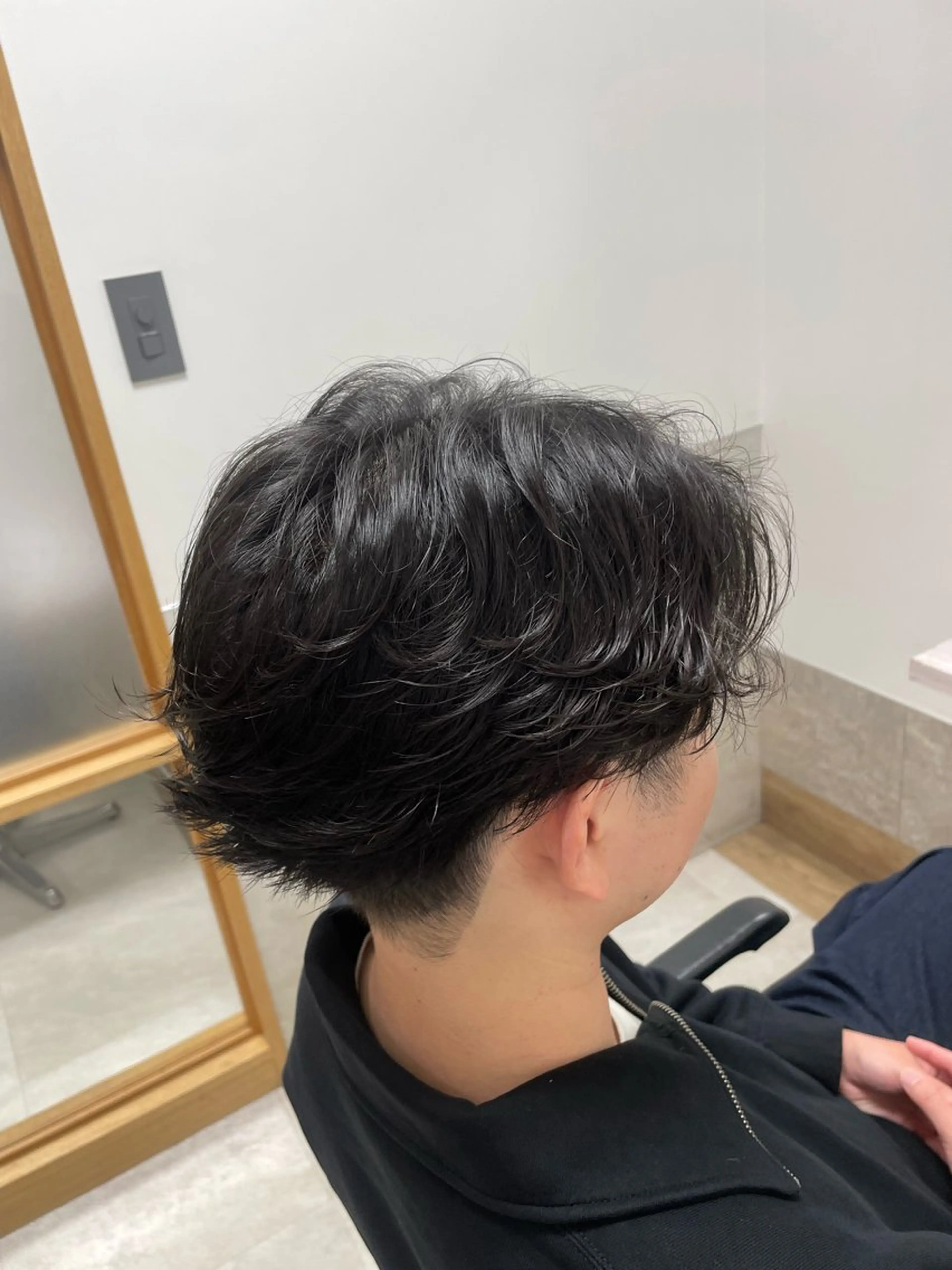 ミディアム カット パーマ Go today shaire salon所属・BLEACH 🟥 PERM 天神🏆のヘアスタイル