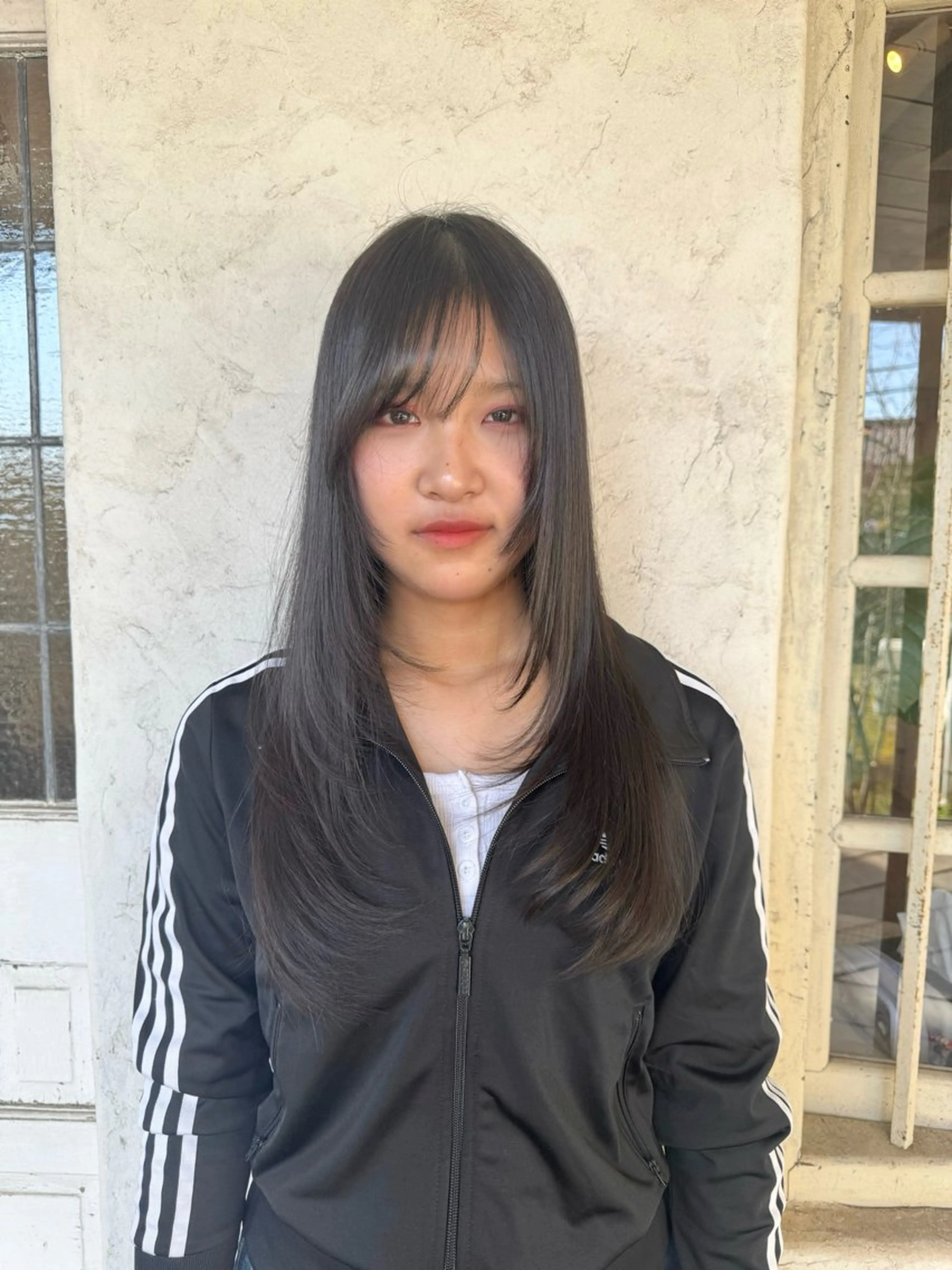 ロング レイヤーカット 大橋 彩芽のヘアスタイル