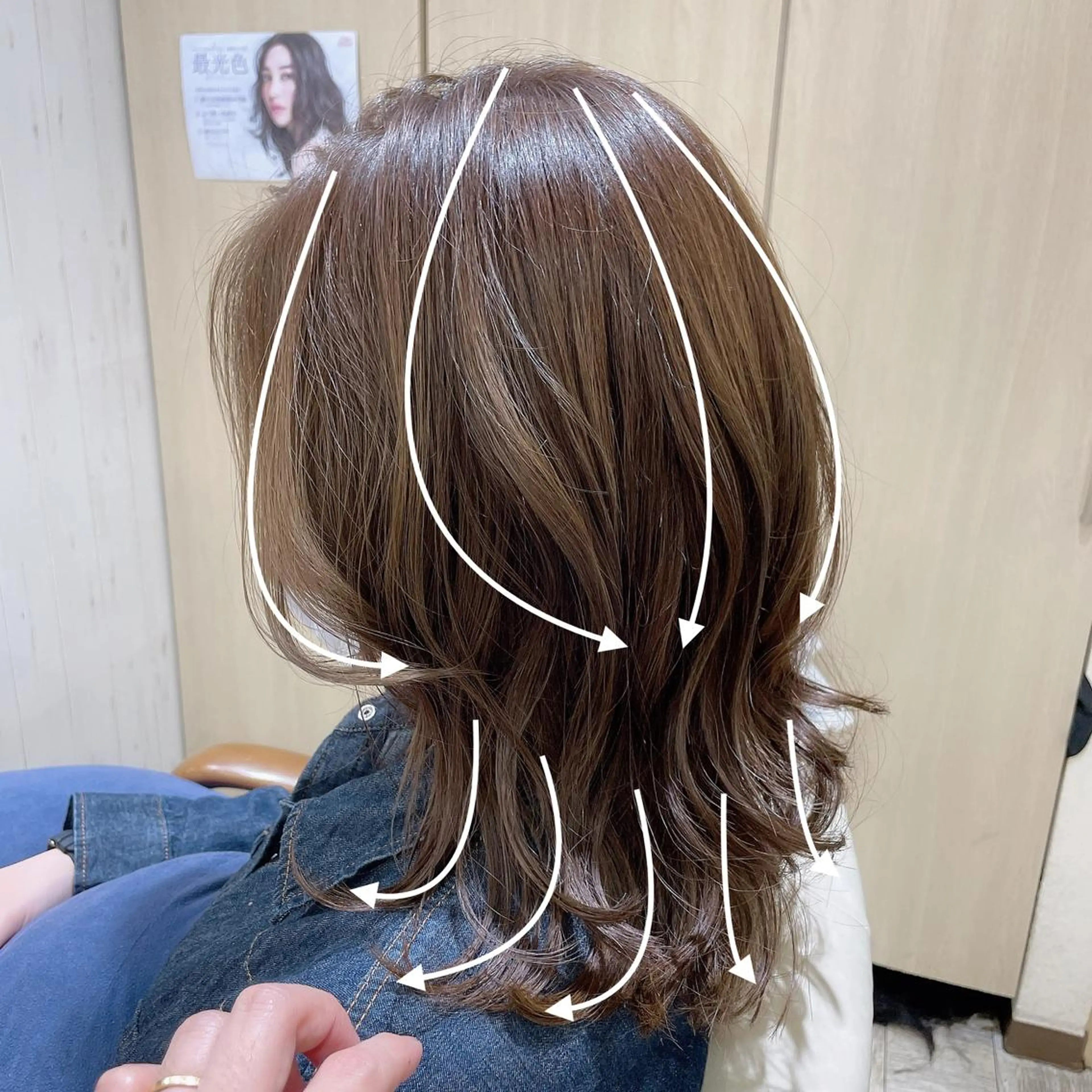 ミディアム カラー ミディアムパーマ アッシュ ミストバング ベージュカラー ブラウンカラー カット ヘアカラー トリートメント 【垢抜け大人髪】 TIARA西山のヘアスタイル