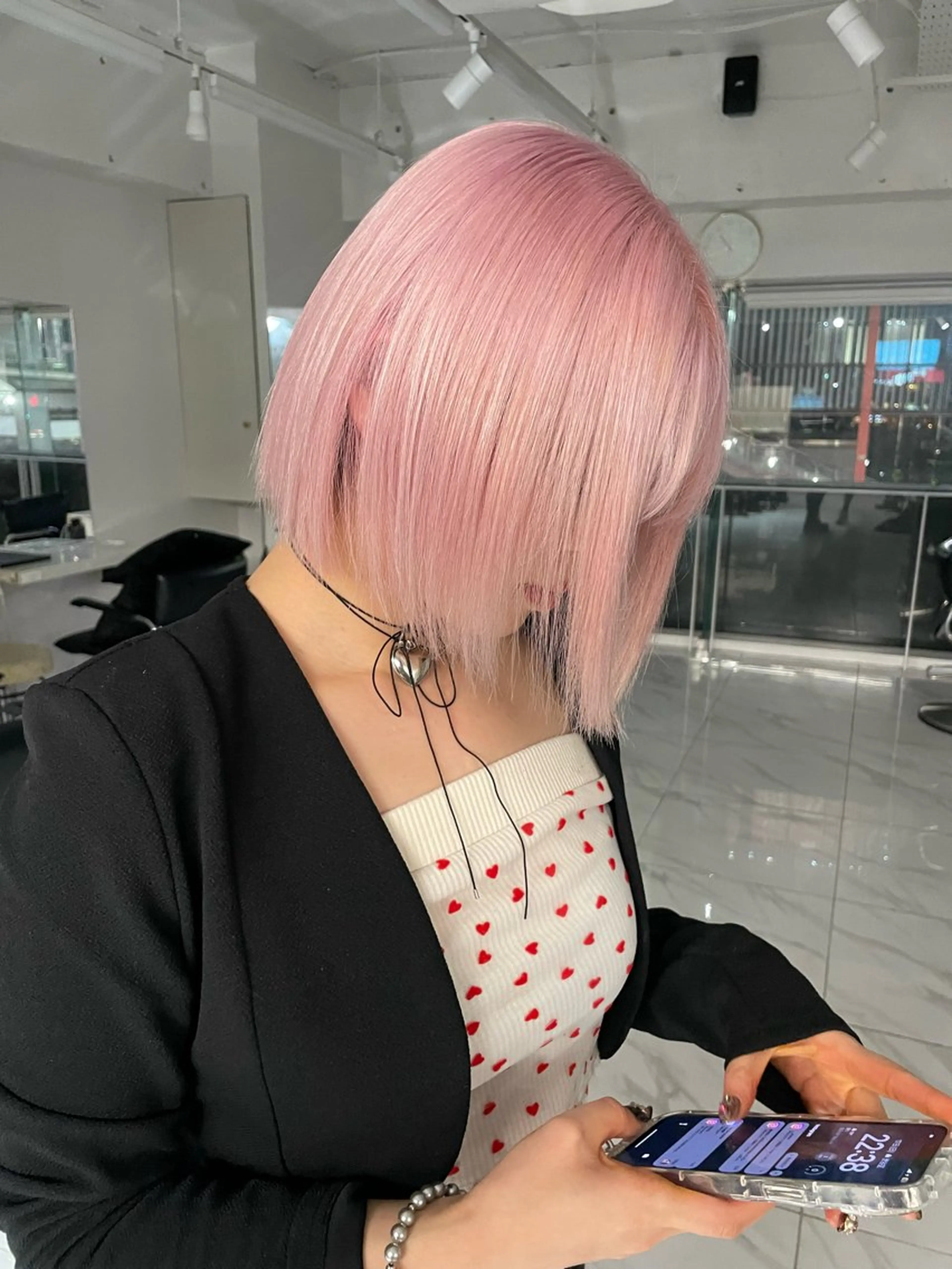 ミディアム ボブ カット ヘアカラー 渋谷カット美容師 ユイのヘアスタイル