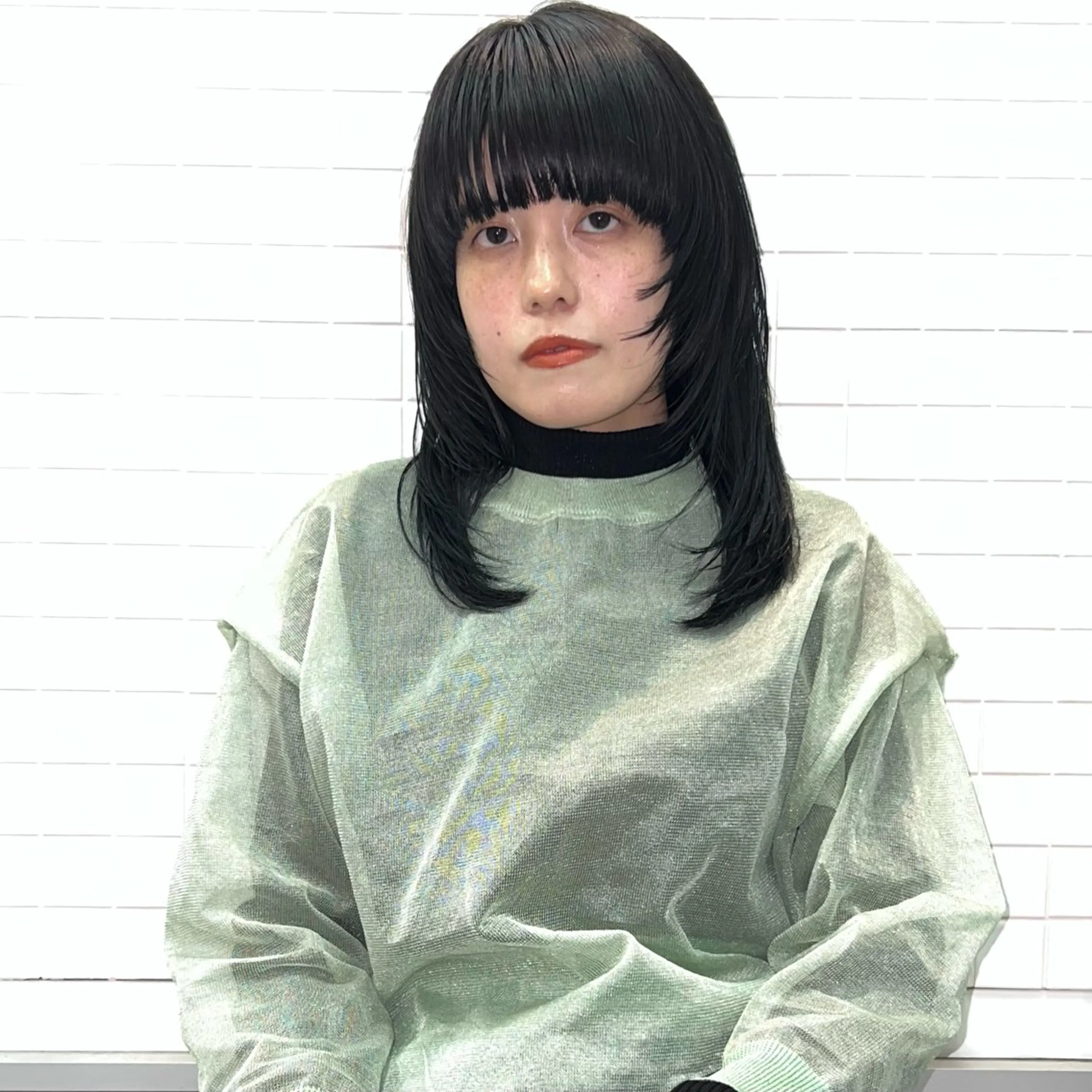 ミディアム Hz/金子 亮/レイヤーカットのヘアスタイル