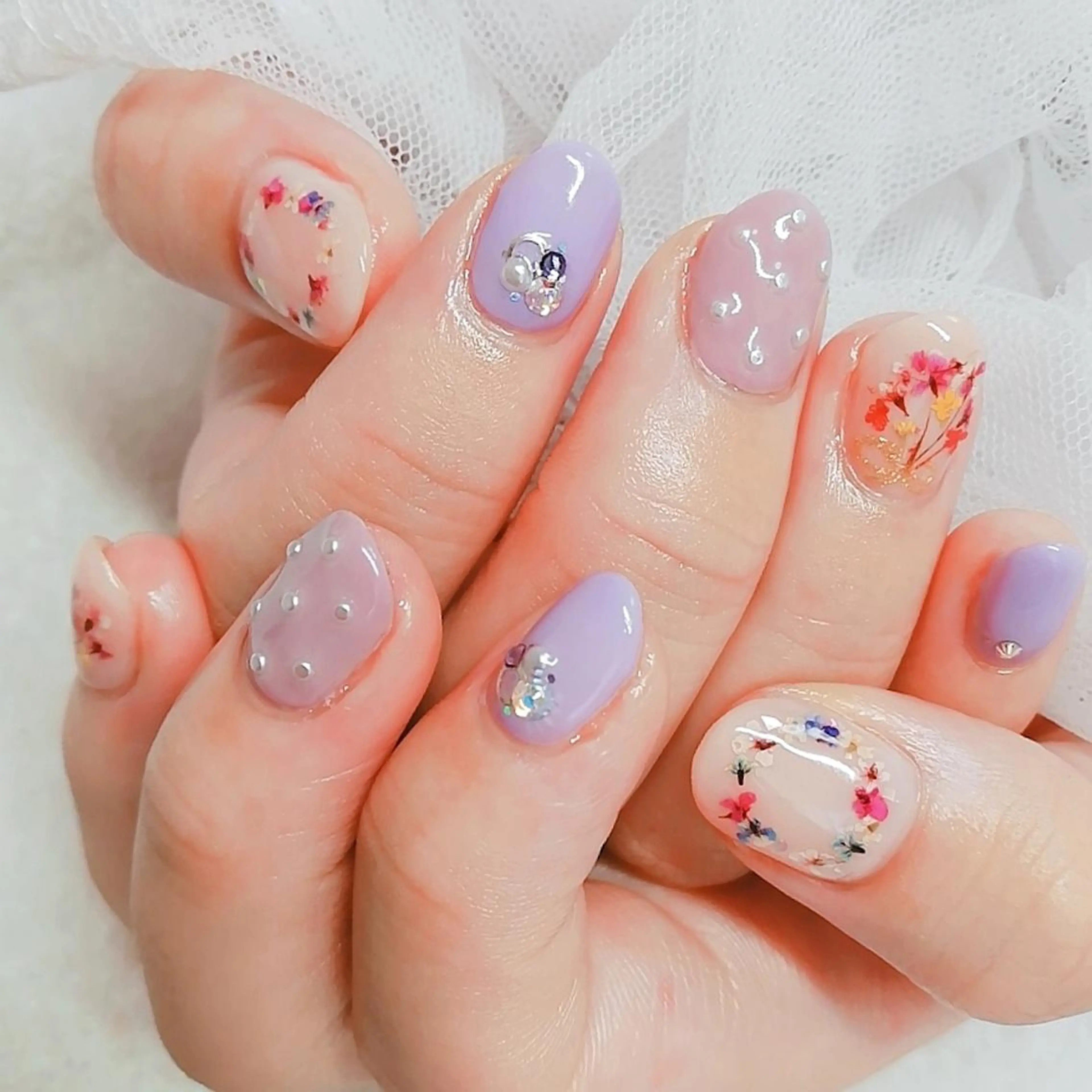 ネイル アートネイル ストーンネイル ハンドネイル 柴崎 美幸のネイルデザイン