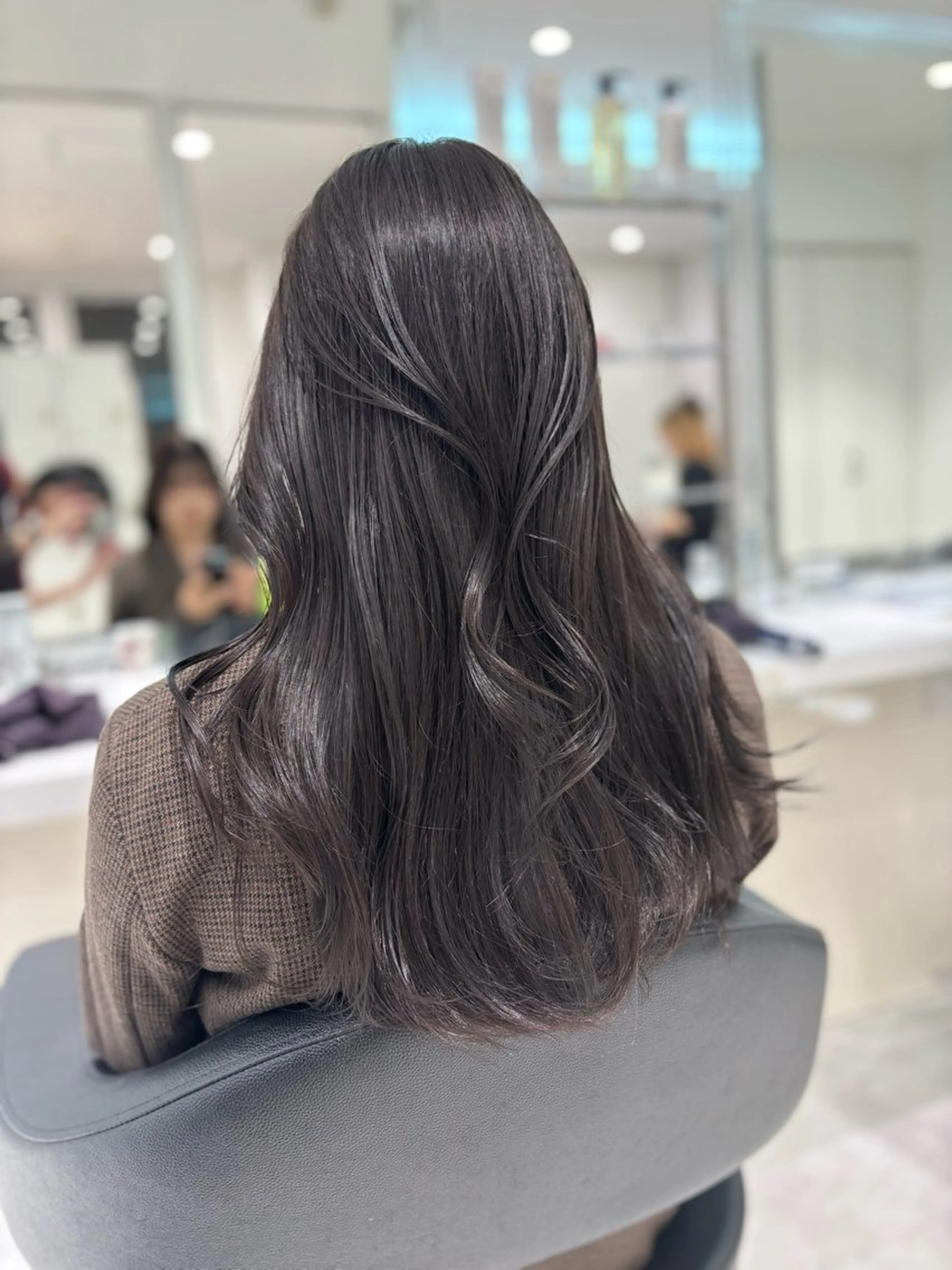 ロング カラー ヘアカラー トリートメント ヘッドスパ ヘアセット ブリーチなし透明感 ×縮毛矯正🤍ユウのヘアスタイル