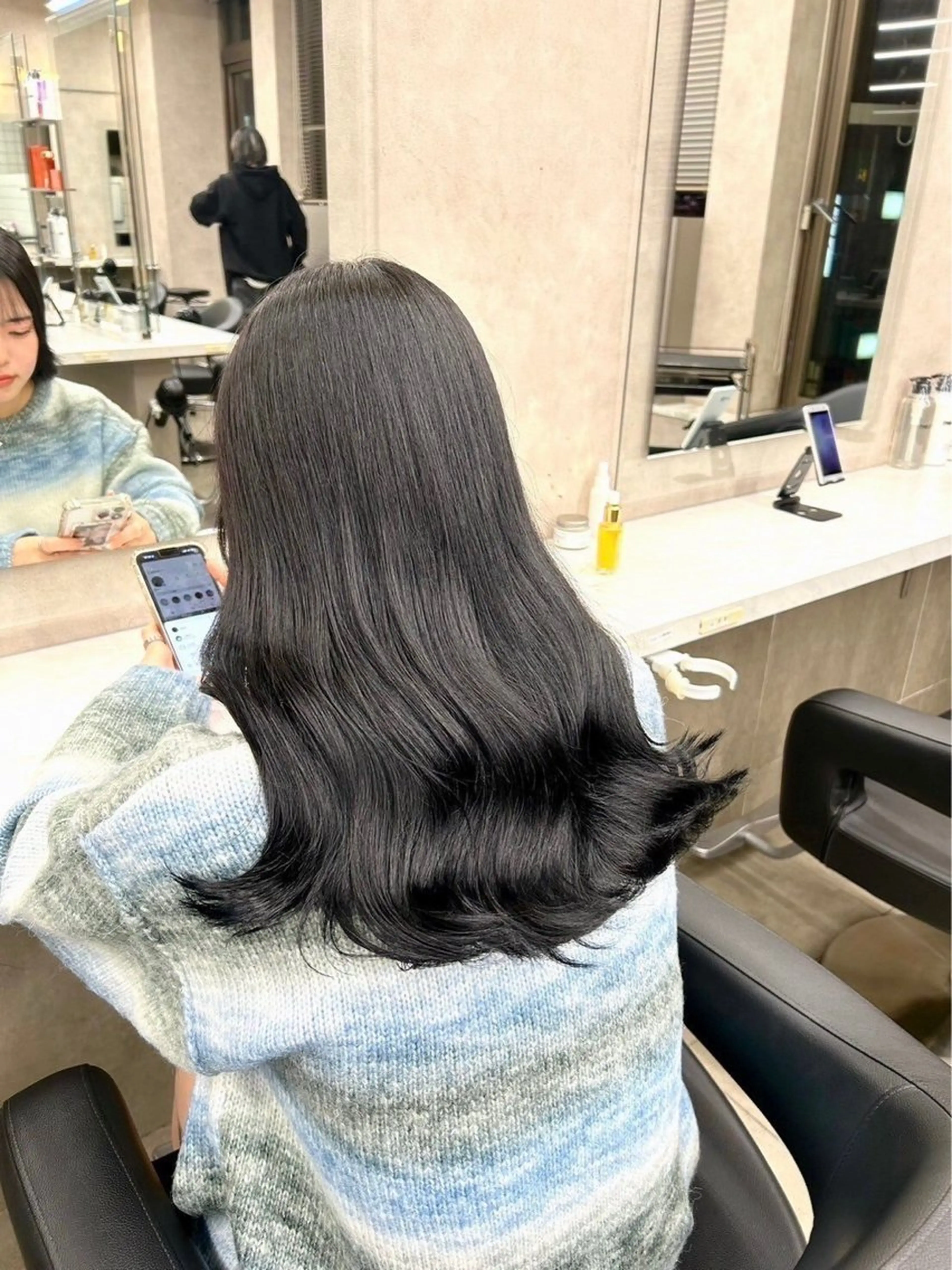 ロング カラー ベージュカラー ブリーチ 透明感カラー ダブルカラー 髪質改善 ヘアカラー トリートメント モテ艶🤍透明感 レイヤー🤍教真のヘアスタイル