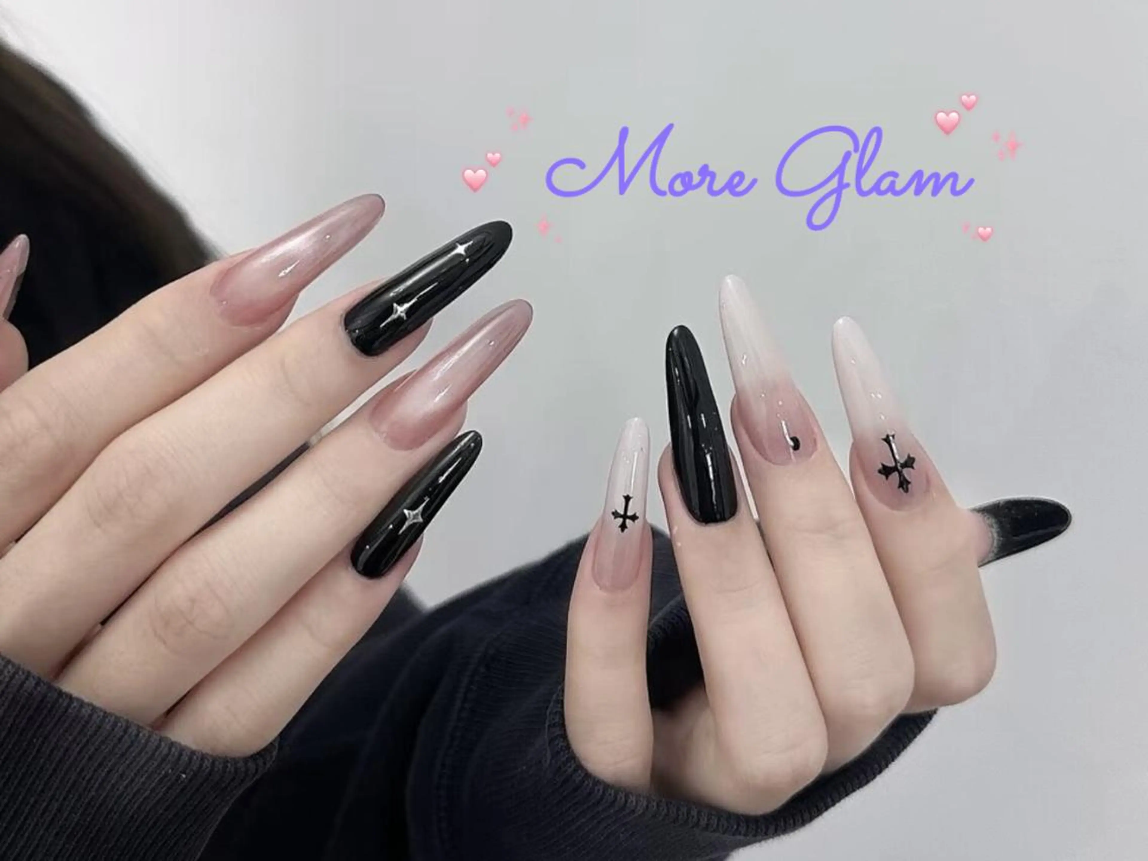 ネイル 長さ出し フットネイル フレンチネイル ジェルネイル ガラスフレンチ MoreGlam Nailsのネイルデザイン