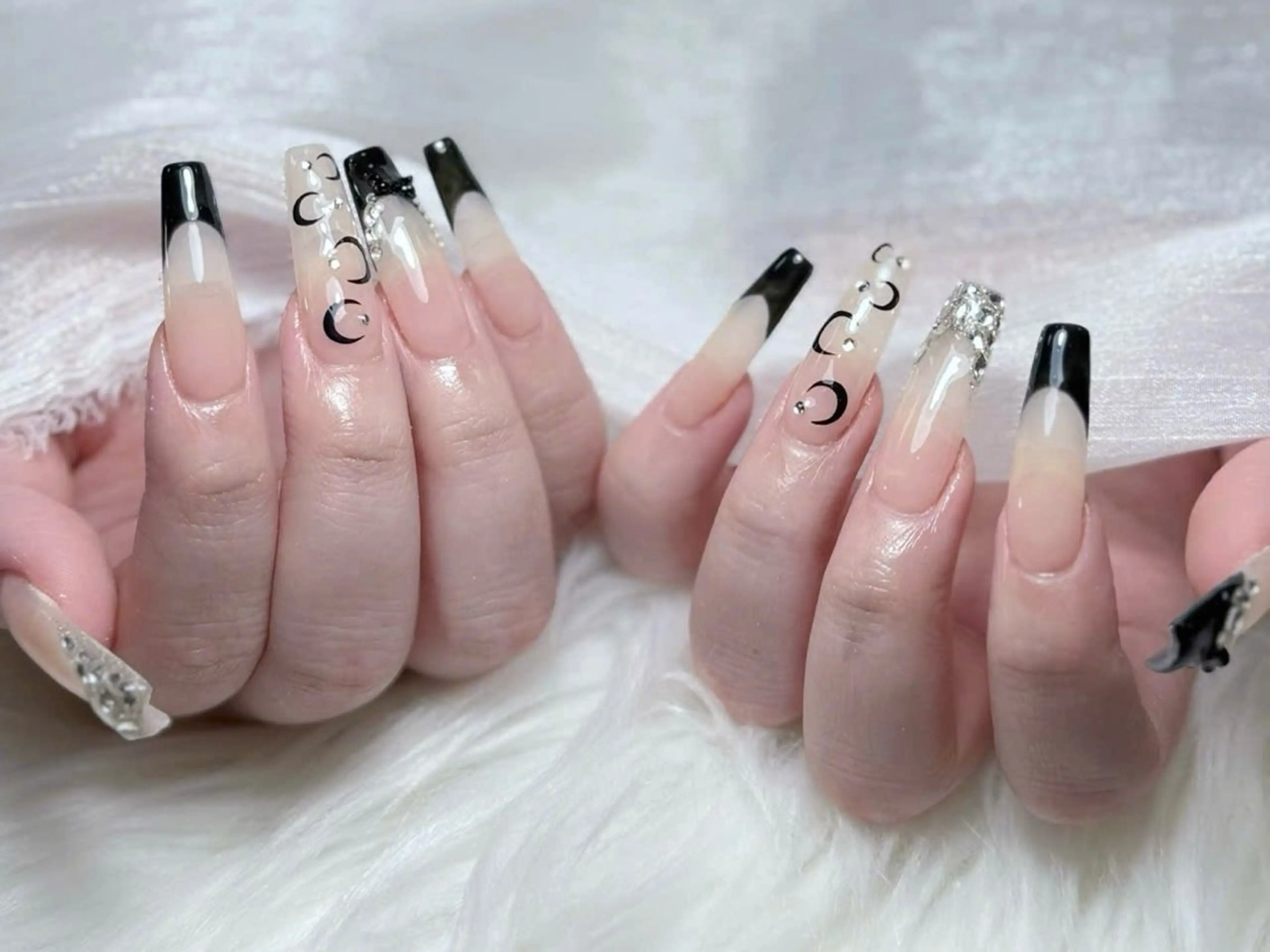 ネイル 長さ出し フットネイル ジェルネイル 韓国ネイル マグネットネイル ハンドネイル YMT NailStudio所属・YMT NailStudioのネイルデザイン