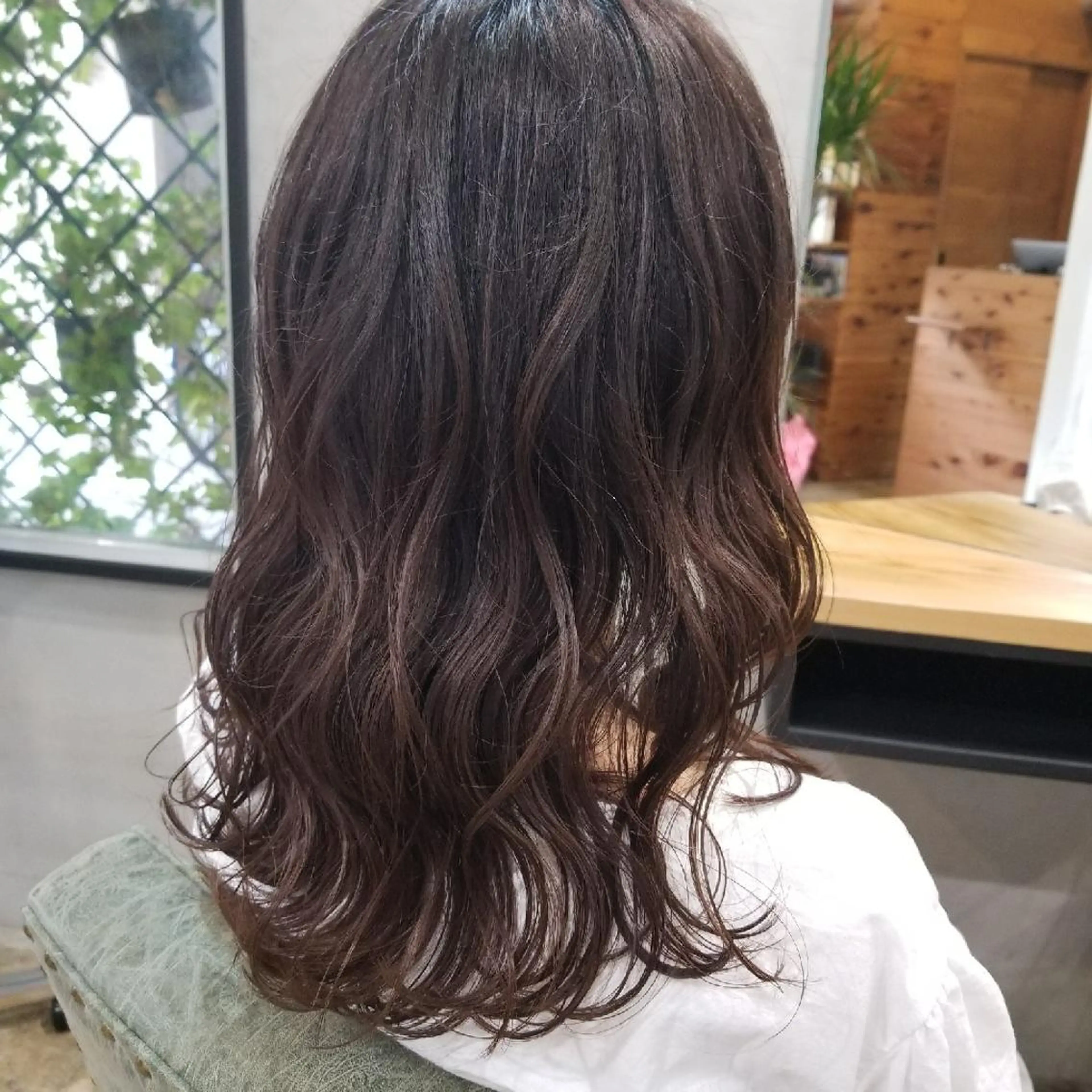 セミロング カット Le Lien カジのヘアスタイル
