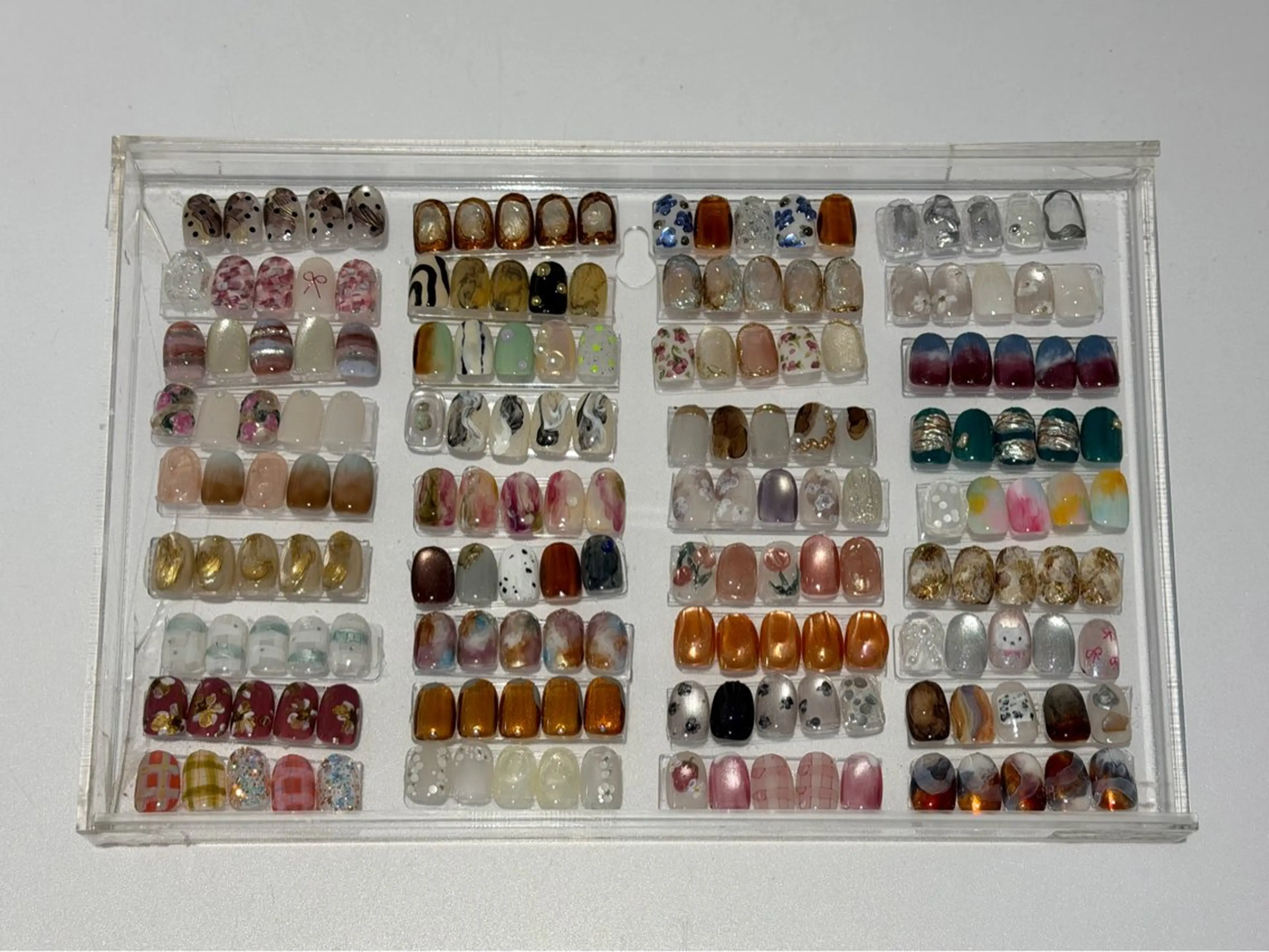 ネイル アートネイル ハンドネイル eri premiereのネイルデザイン