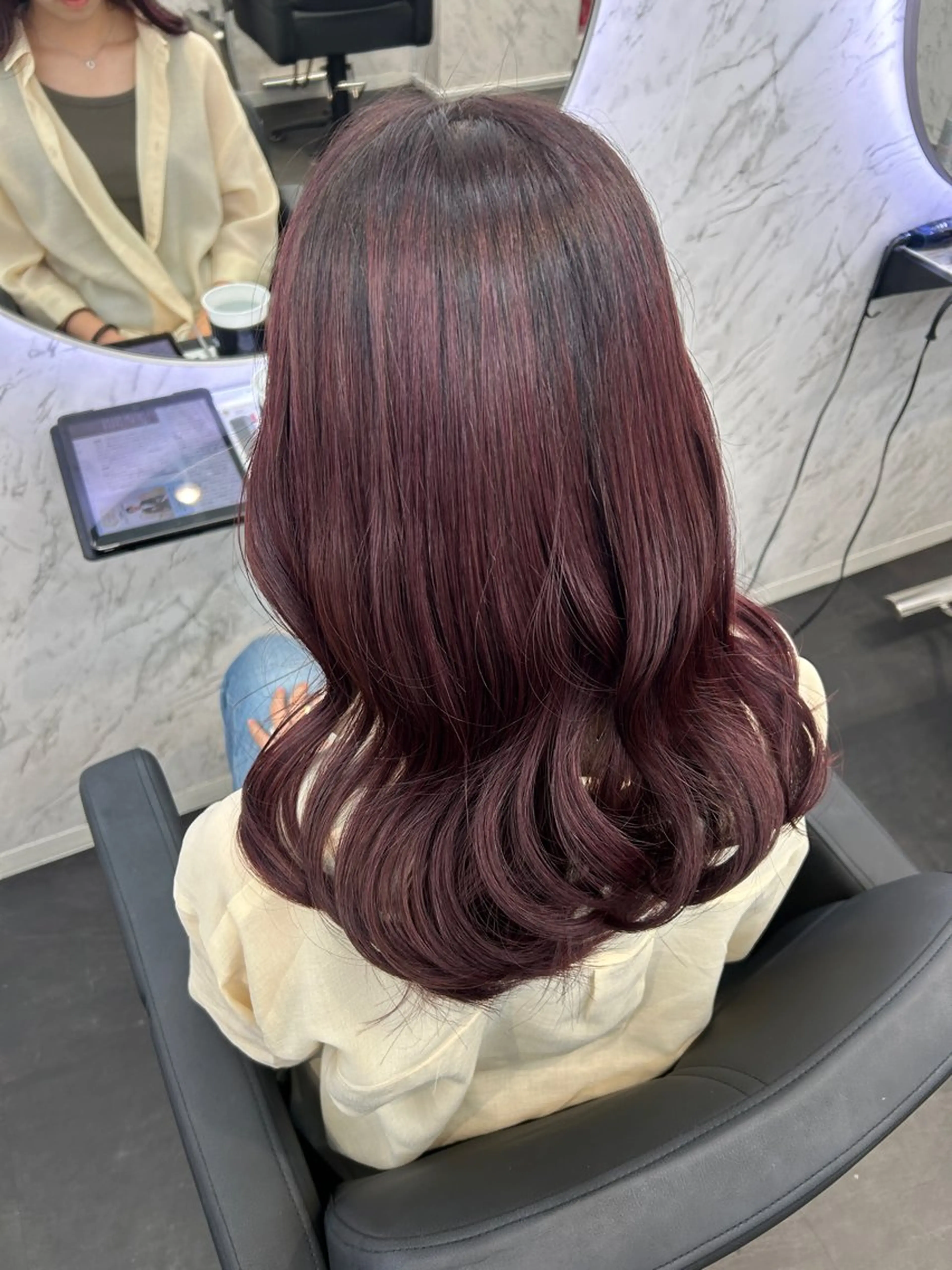 セミロング カラー ラベンダーカラー ラベンダーピンク ピンクカラー ヘアカラー トリートメント 韓国艶カラー 🇰🇷💎MIUのヘアスタイル