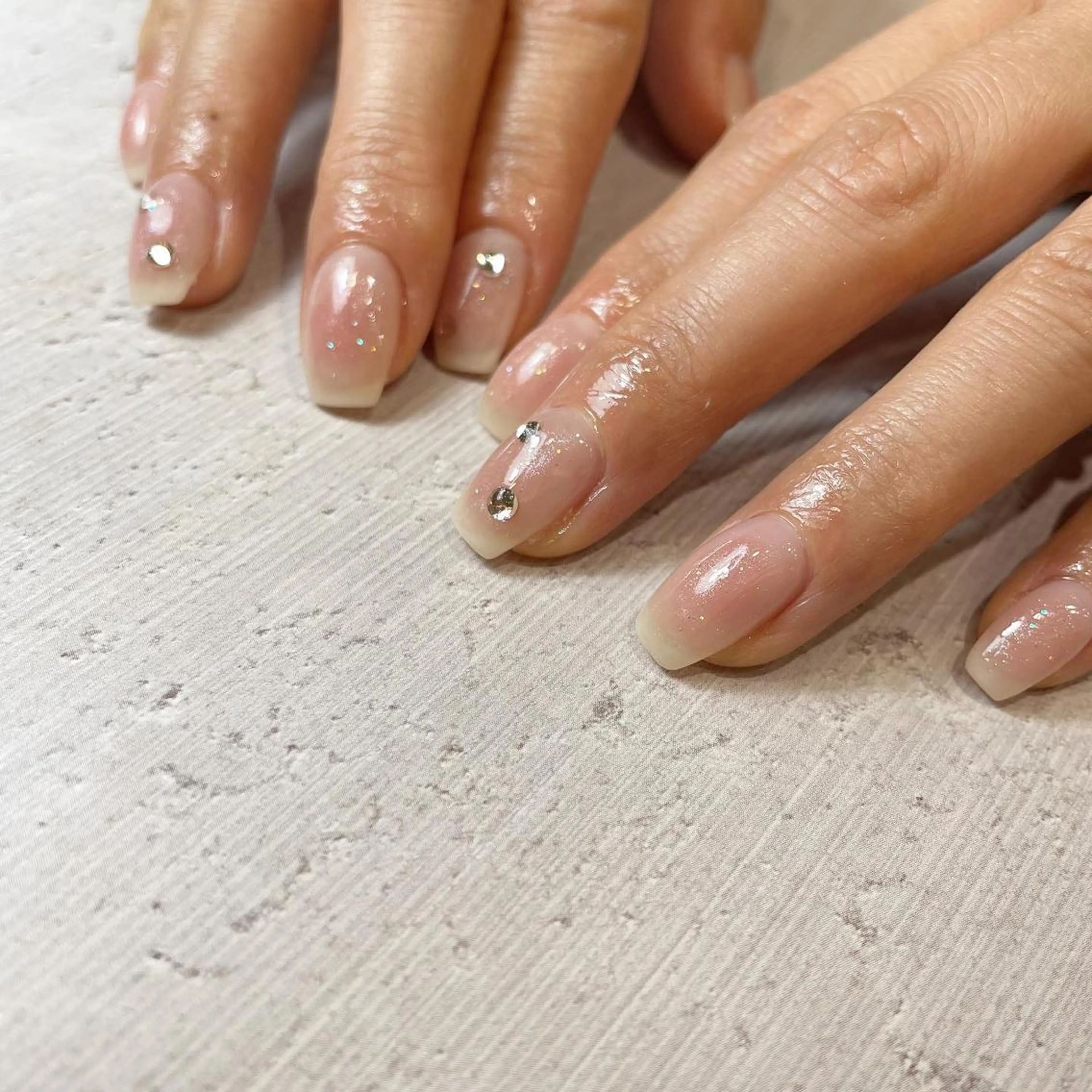 ミディアム ネイル 持ち込み nail&eyelash mate所属・京都/東向日/桂 ayumiのネイルデザイン