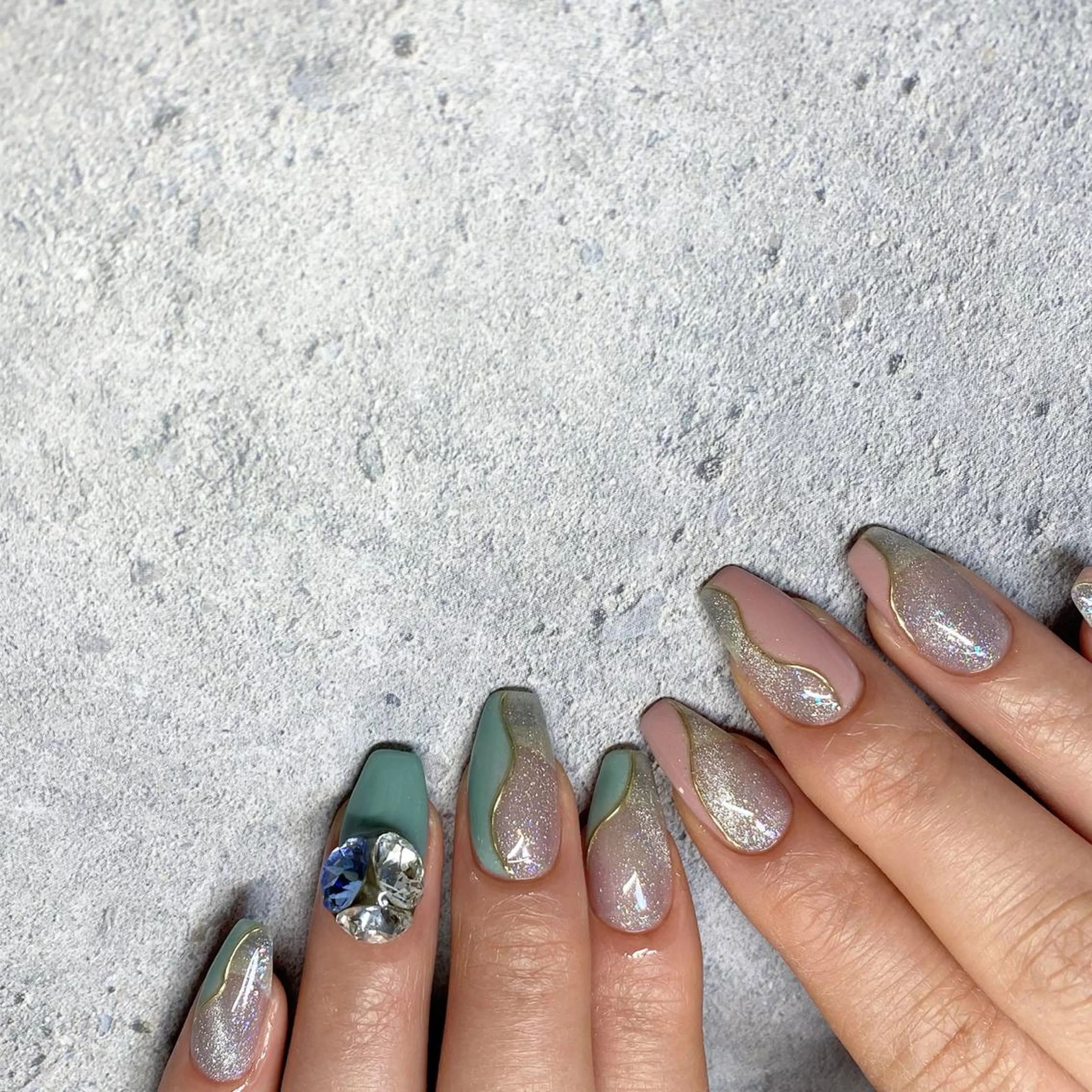 ネイル ハンドネイル nailsalon Cee【橿原市】のネイルデザイン