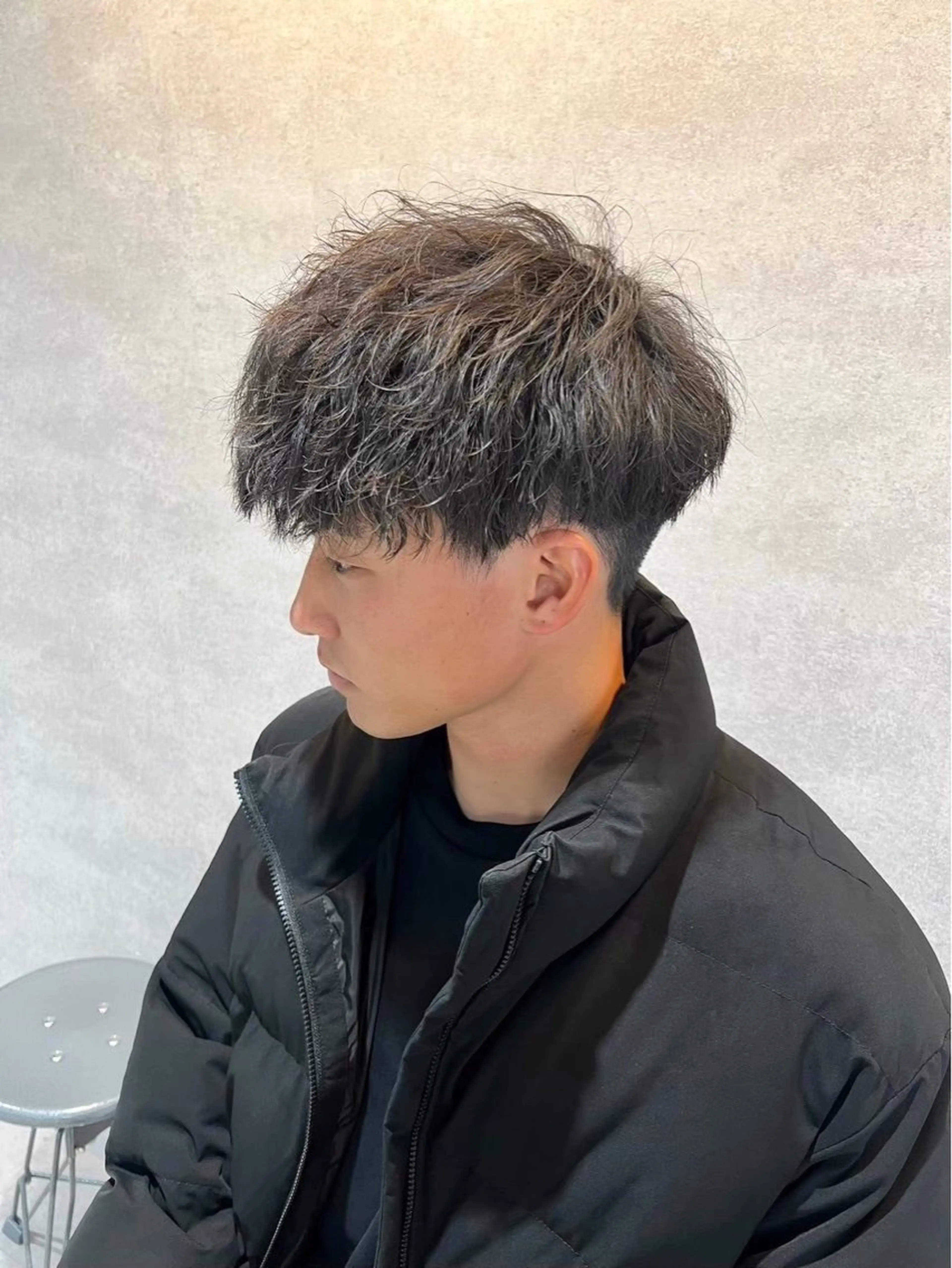 ミディアム カラー パーマ メンズ カット ヘアカラー パーマ 🔥メンズ特化🔥 藍斗のヘアスタイル