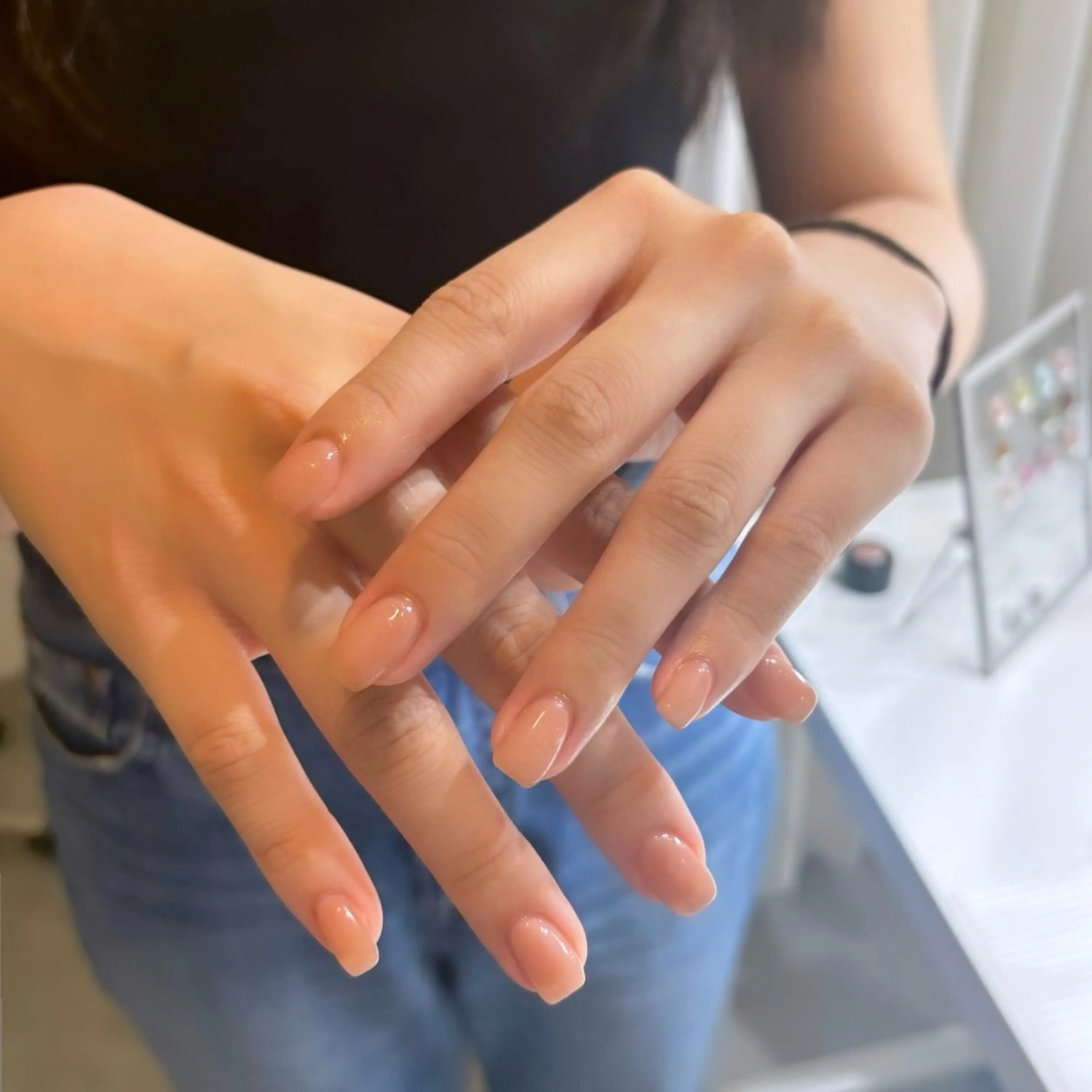 ネイル ワンカラーネイル 藤井 千咲のネイルデザイン