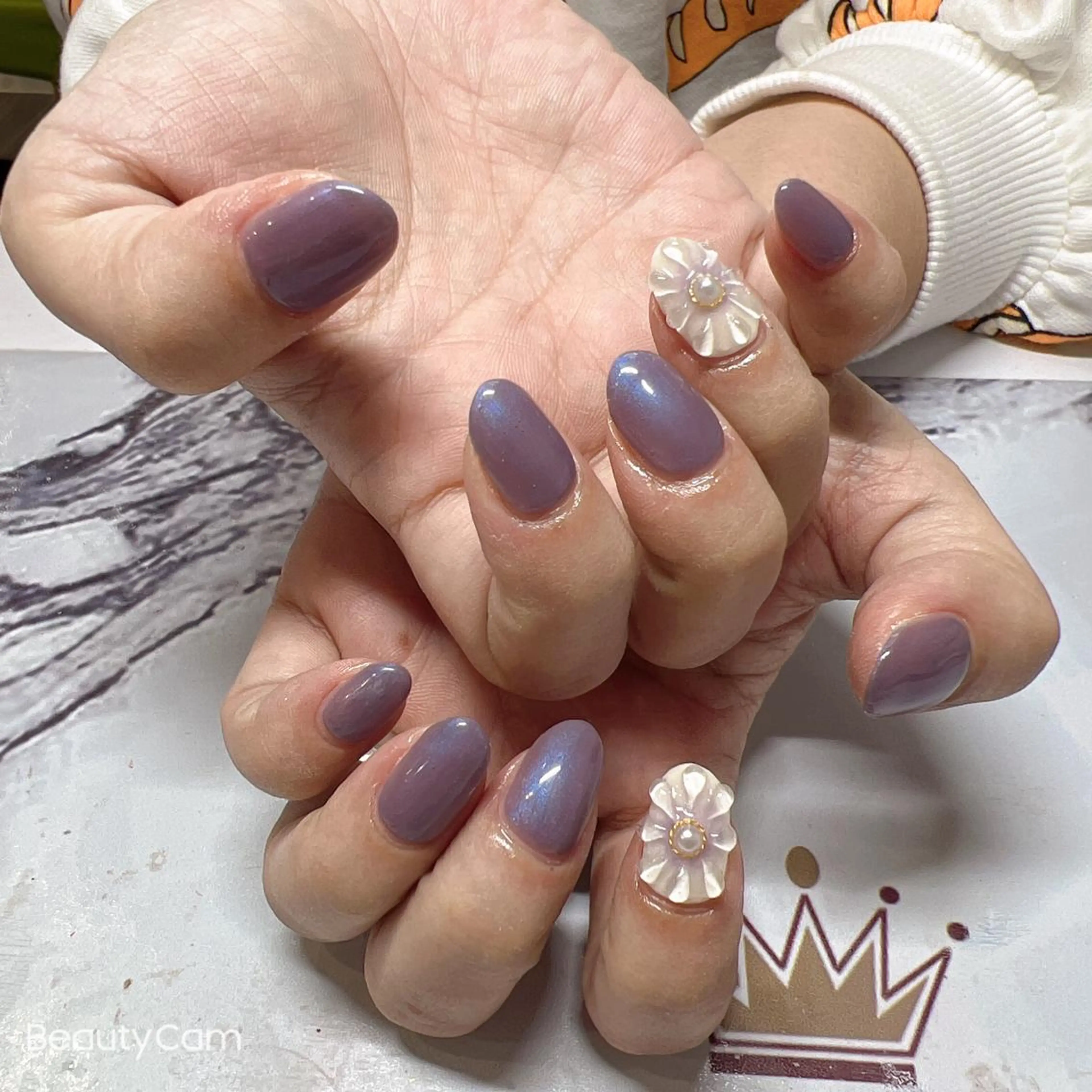 ネイル Guarendo錦糸町店所属・ガレンドウ 白澤 愛子のネイルデザイン