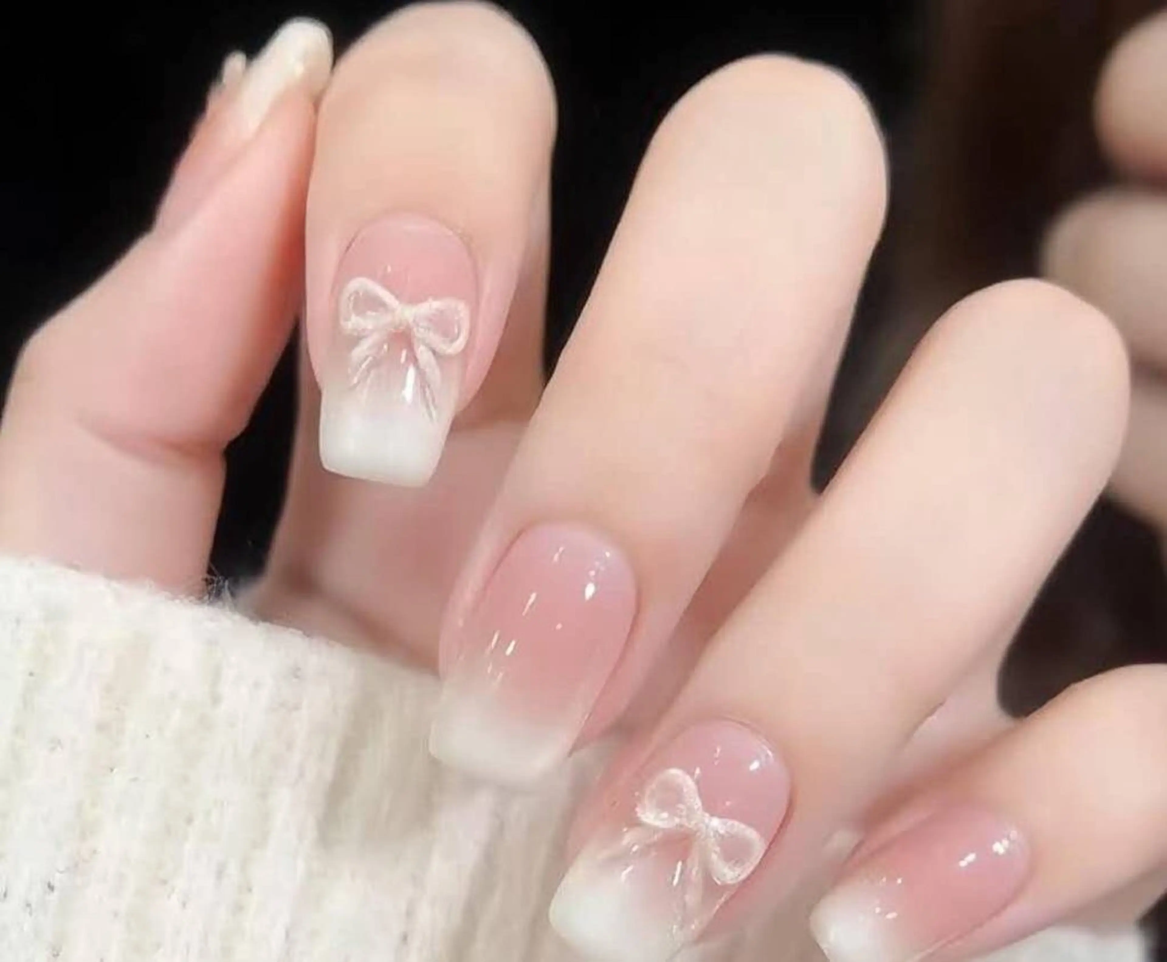 ネイル 小島 阿佑美のネイルデザイン