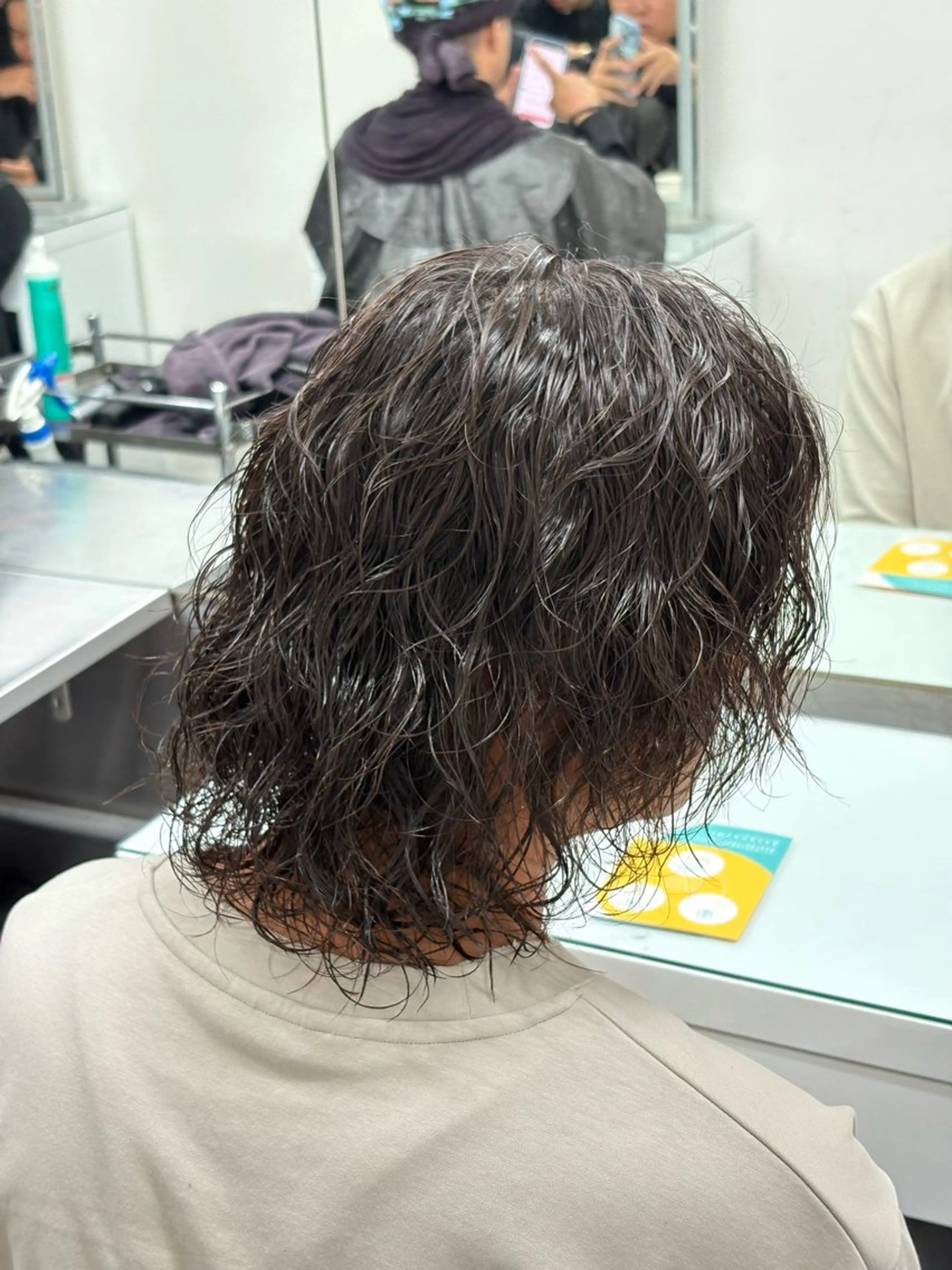 セミロング カラー パーマ メンズ カット パーマ トリートメント ヘアセット メンズパーマ特化 🔥韓国ヘア職人🔥のヘアスタイル