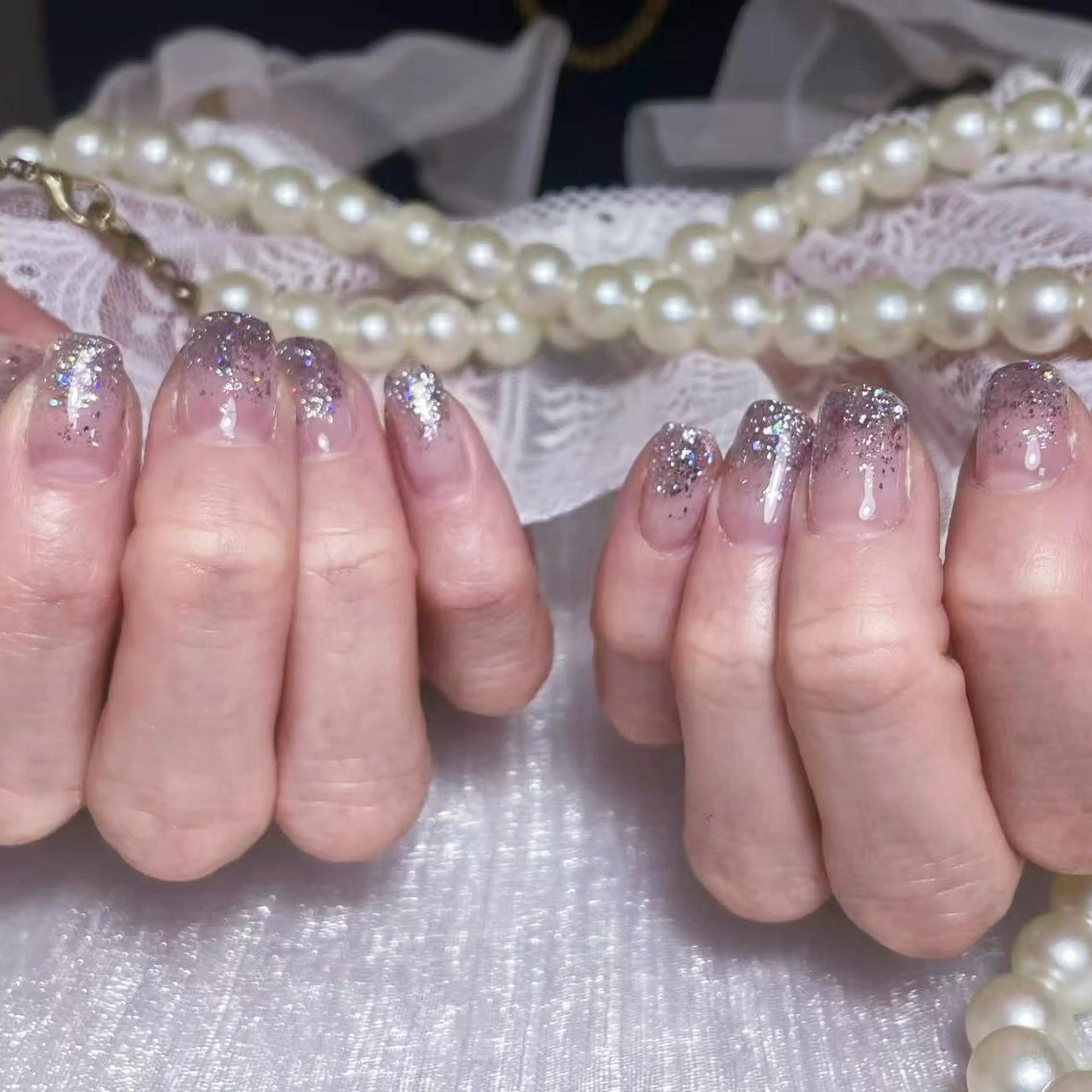 ネイル アートネイル オーロラネイル ガーリー キラキラネイル 韓国ネイル ハンドネイル DIANMOND NAIL🌸のネイルデザイン