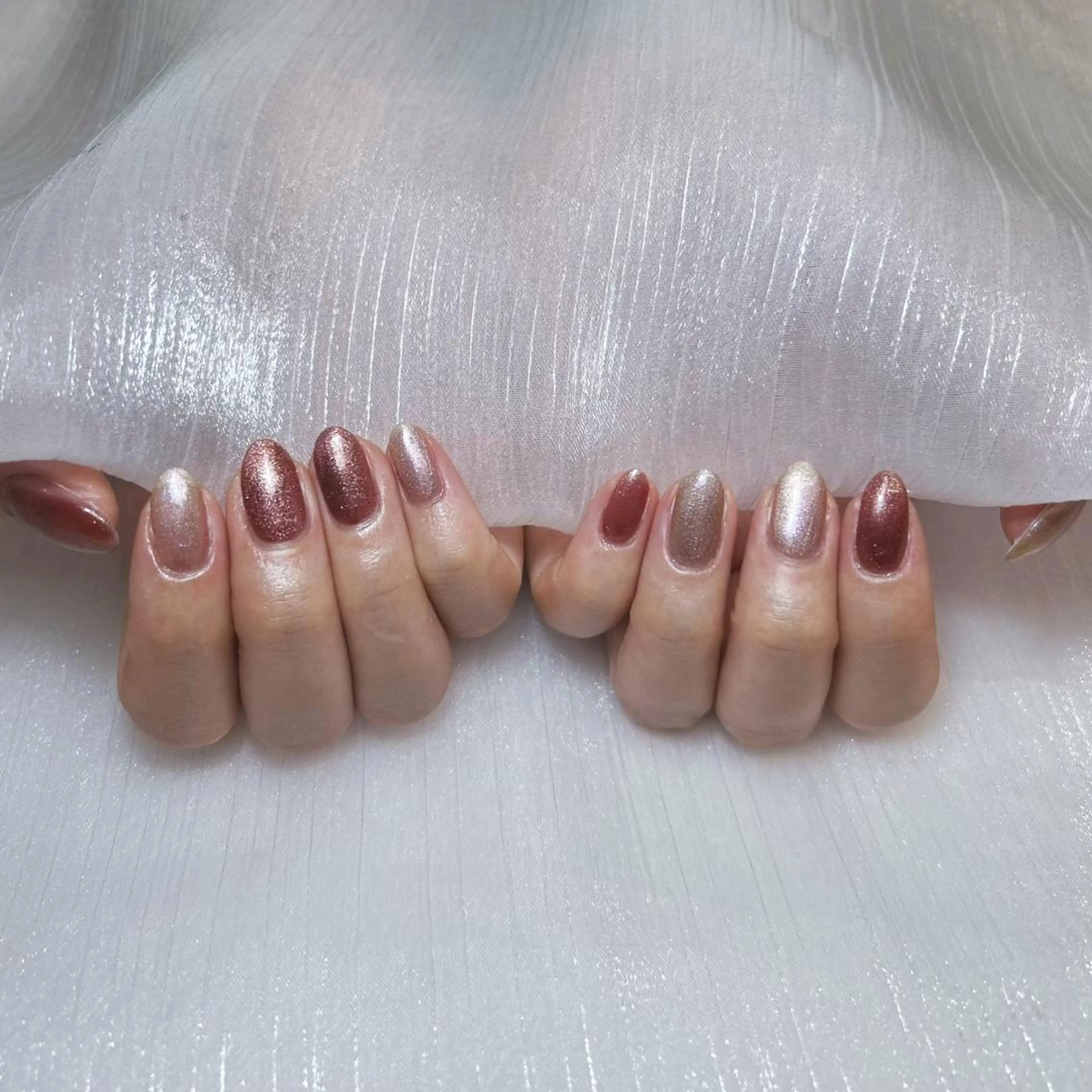 ネイル アートネイル オーロラネイル ガーリー キラキラネイル マグネットネイル ハンドネイル DIAMOND 💅のネイルデザイン