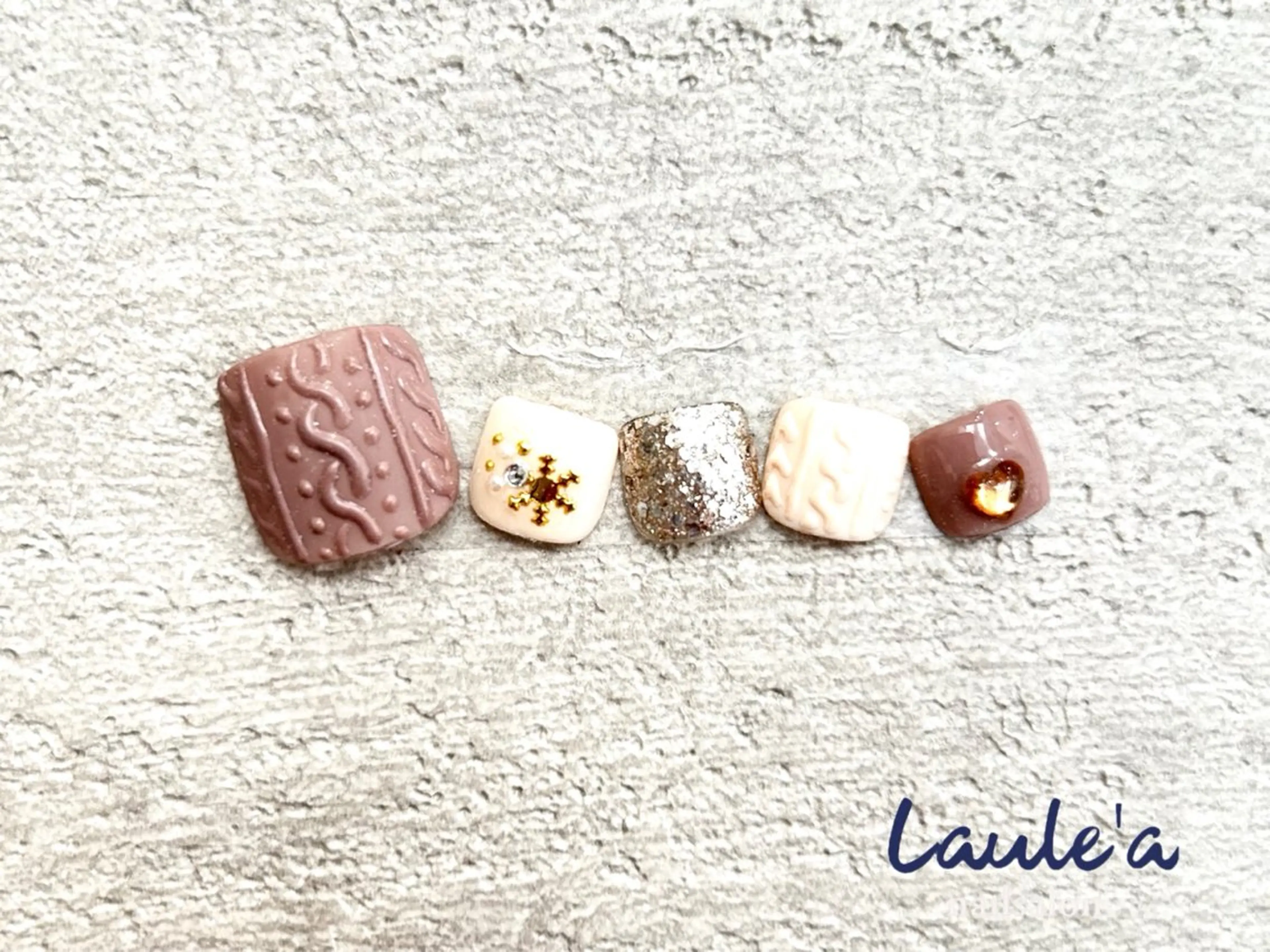 ネイル フットネイル Laule’a 昭島店のネイルデザイン