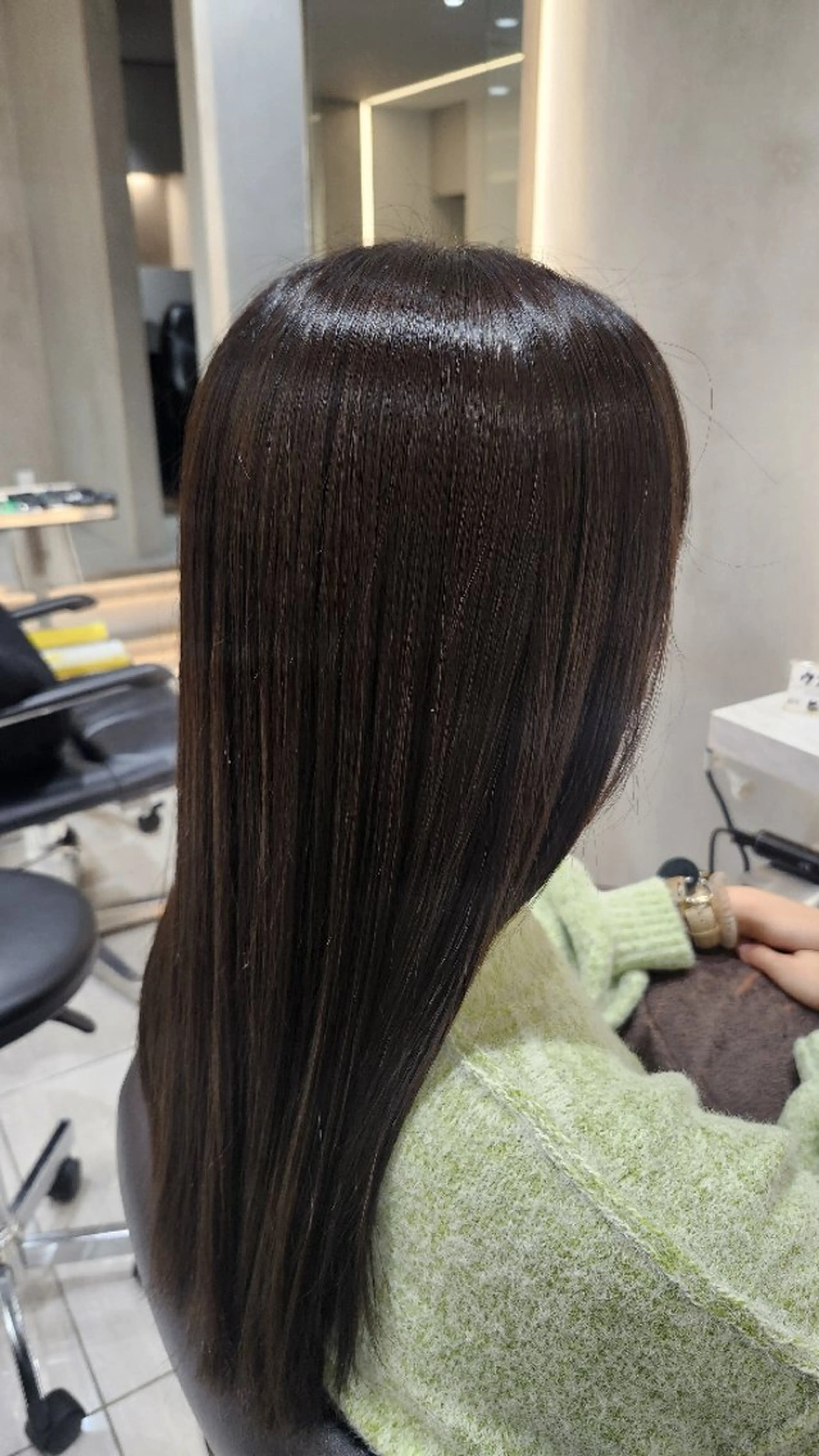 赤みがお悩みの方へ❗　オリーブカラー×トリートメント　¥の写真