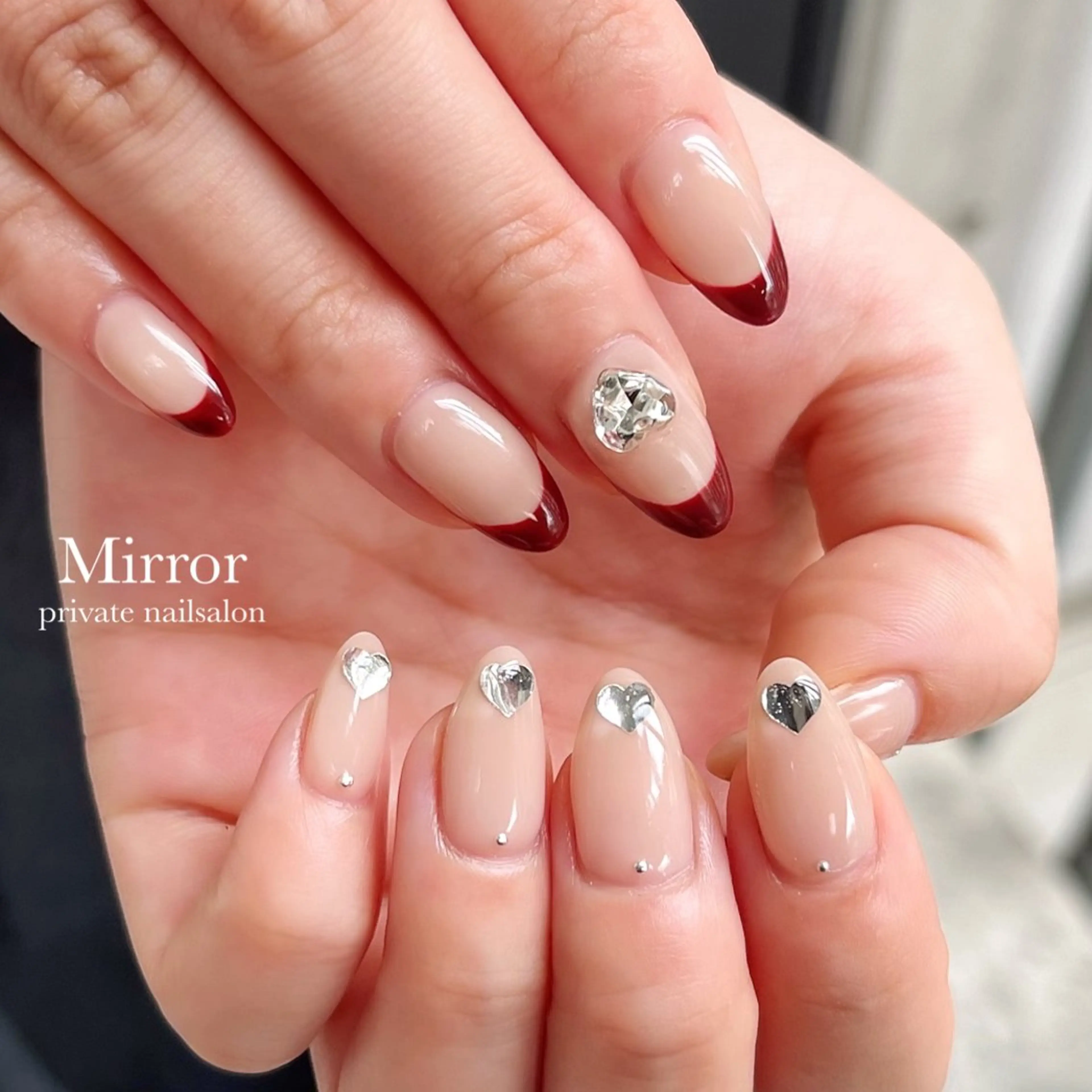 ネイル nailsalon Mirrorのネイルデザイン