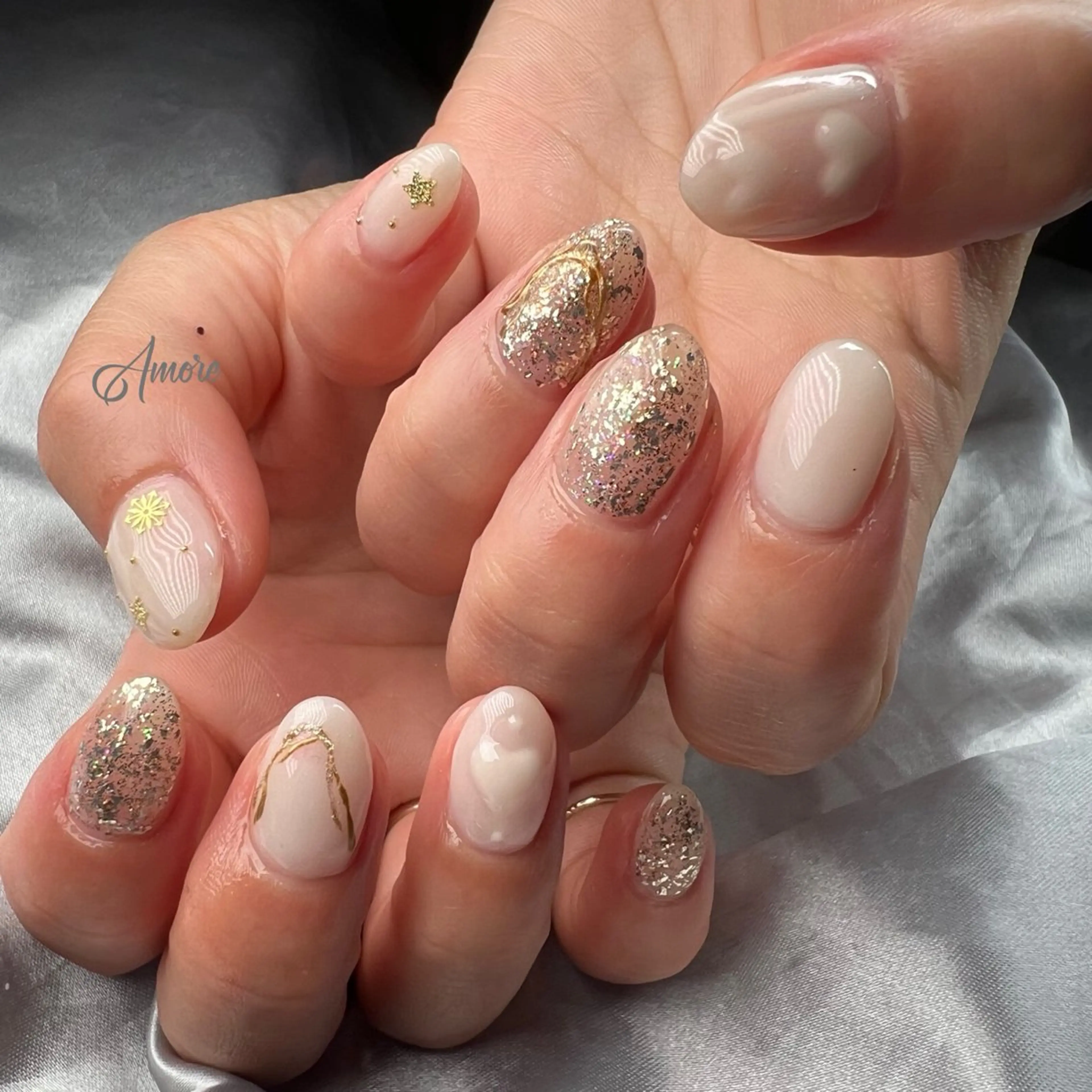 ネイル ジェルネイル キラキラネイル 韓国ネイル パラジェル 冬ネイル You kyehwaのネイルデザイン