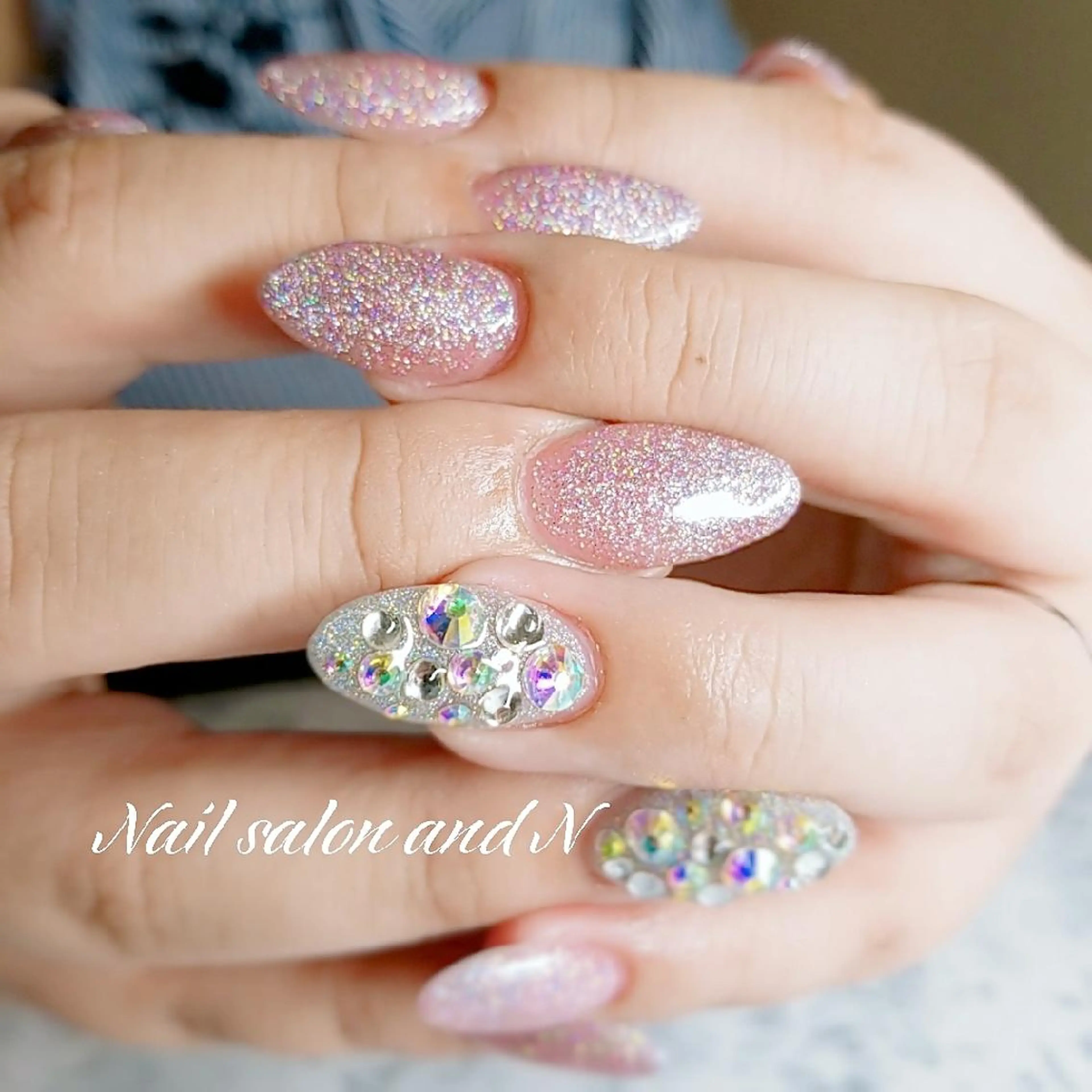 ネイル and Nのネイルデザイン