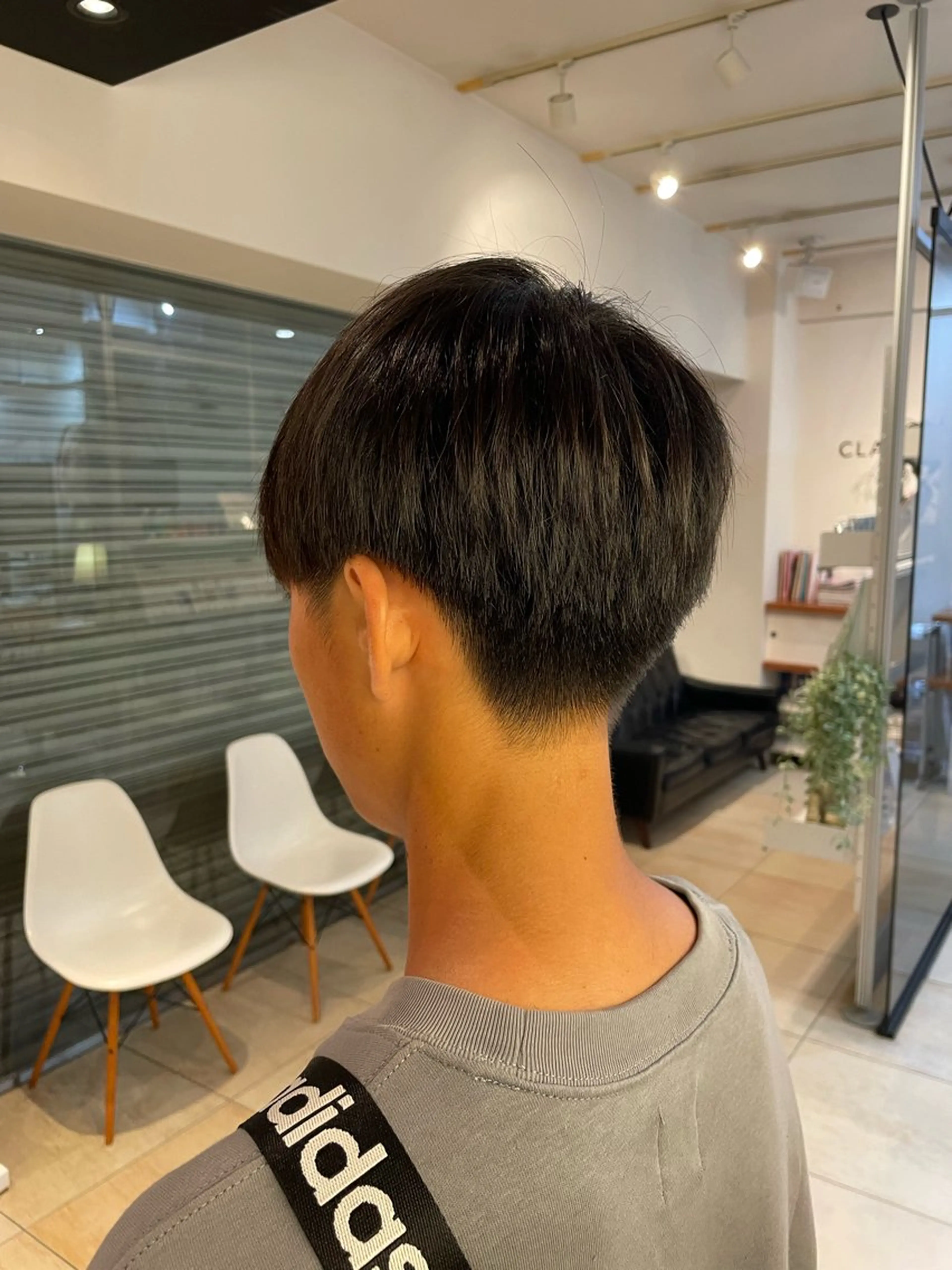 ショート メンズ すずな【レディース カットモデル募集中】のヘアスタイル