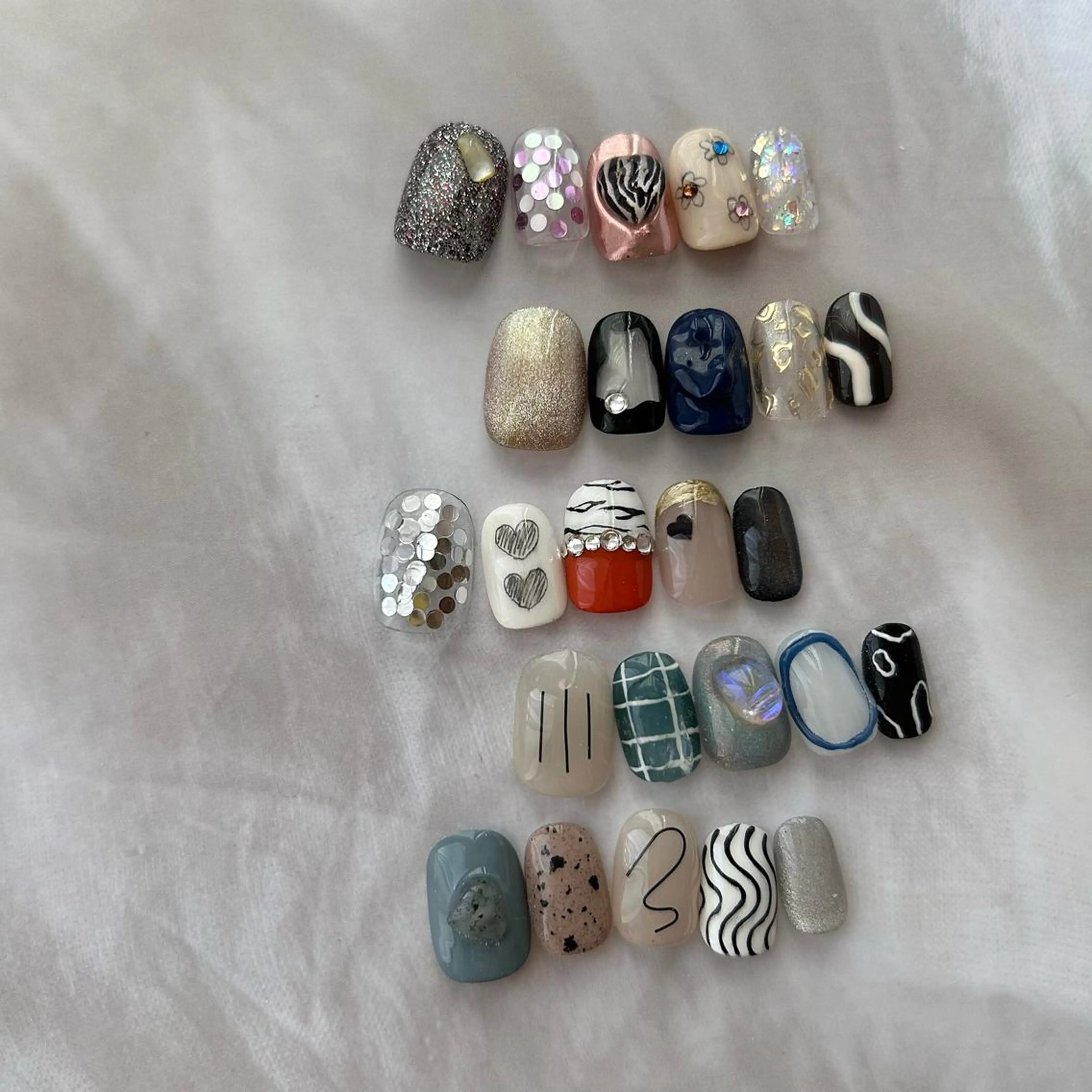 ネイル ☽ ☾のネイルデザイン