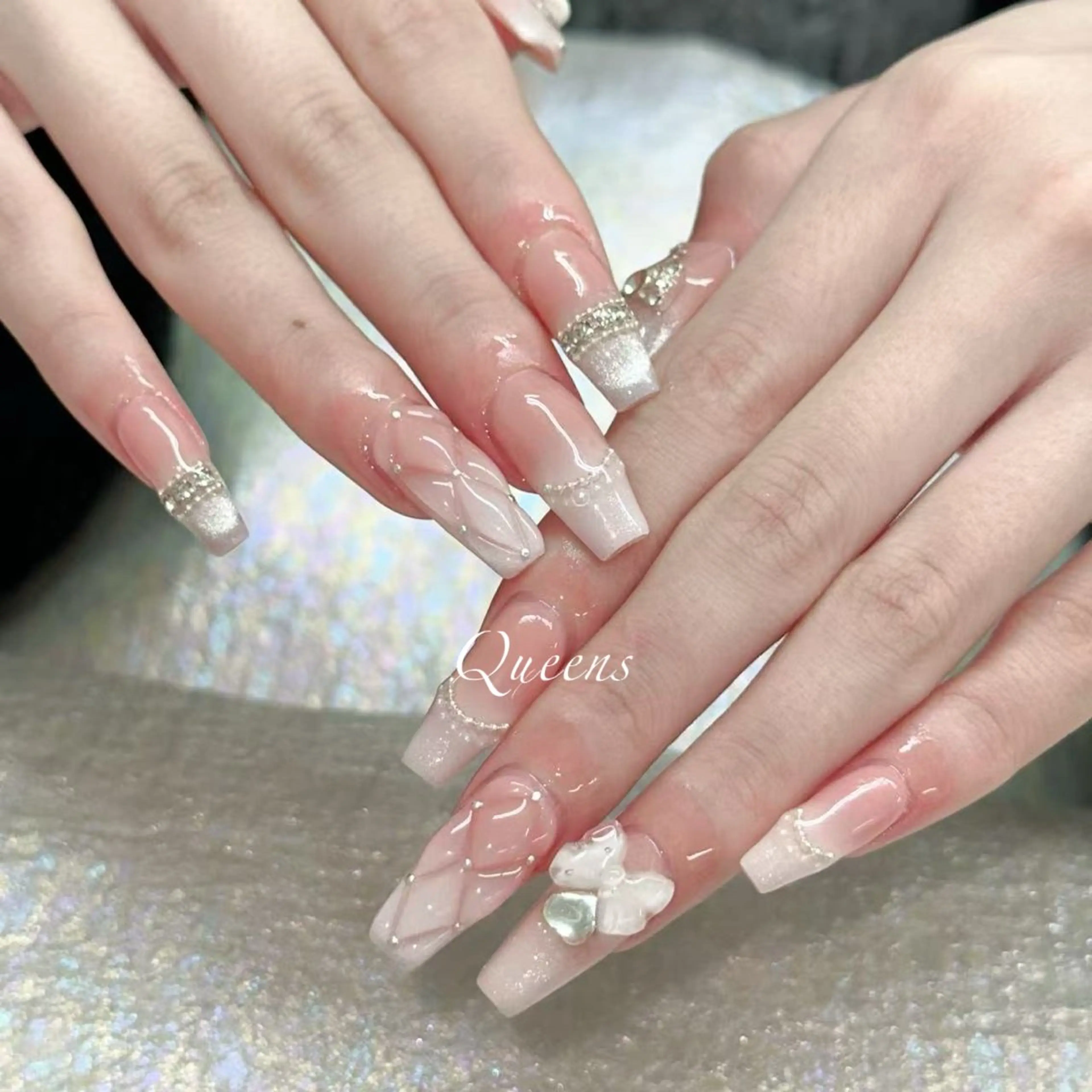 ネイル ハンドネイル Queens マオのネイルデザイン